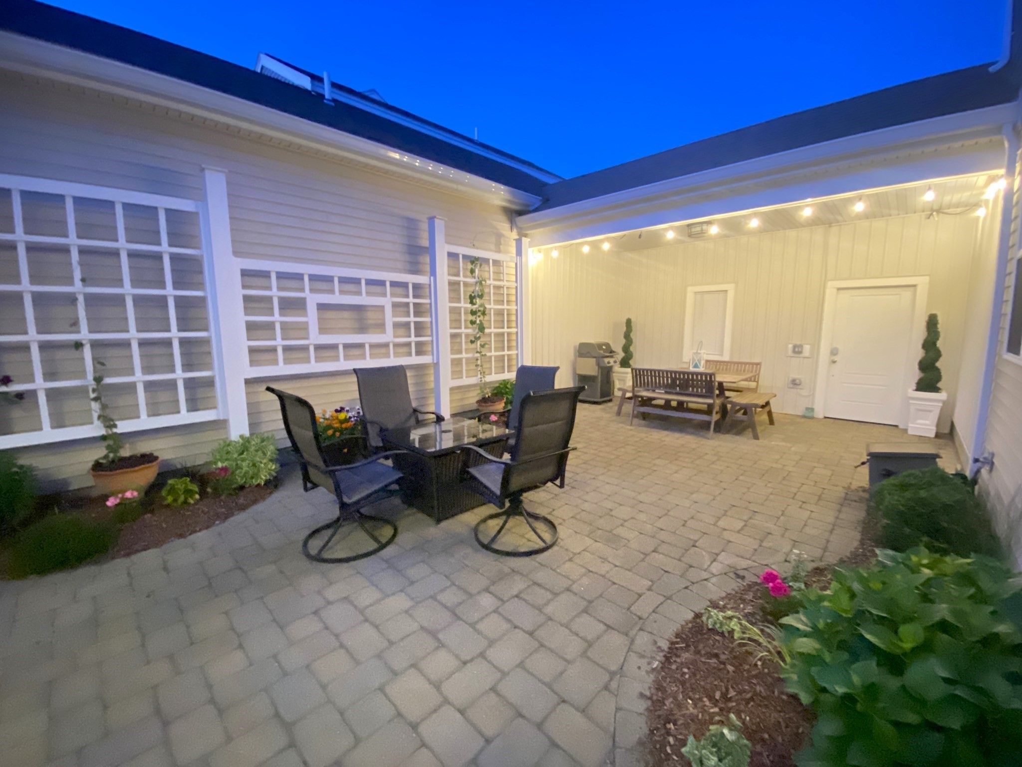 Plymouth 3 Bed 4 Bath Condo for Sale 960,000