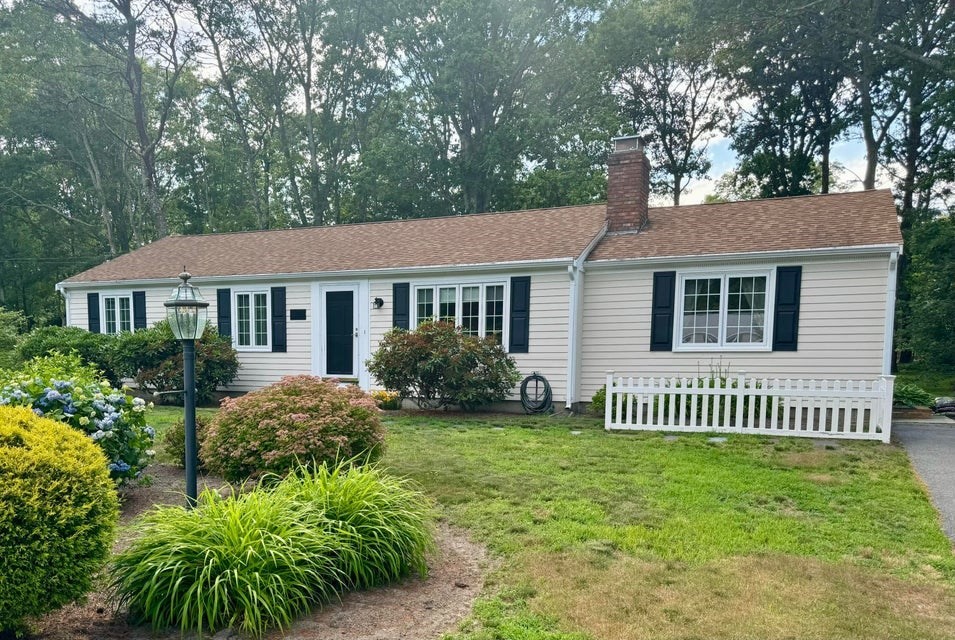 Barnstable 3 Bed 1 Bath Home for Sale - $569,000