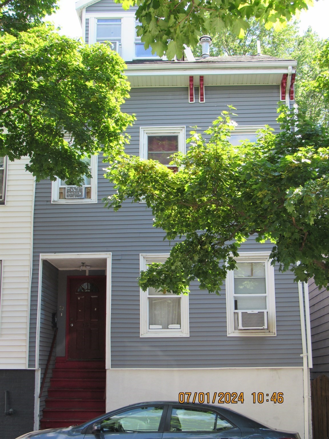 East Boston 7 Bed 4 Bath MultiFamily Home for Sale 850,000