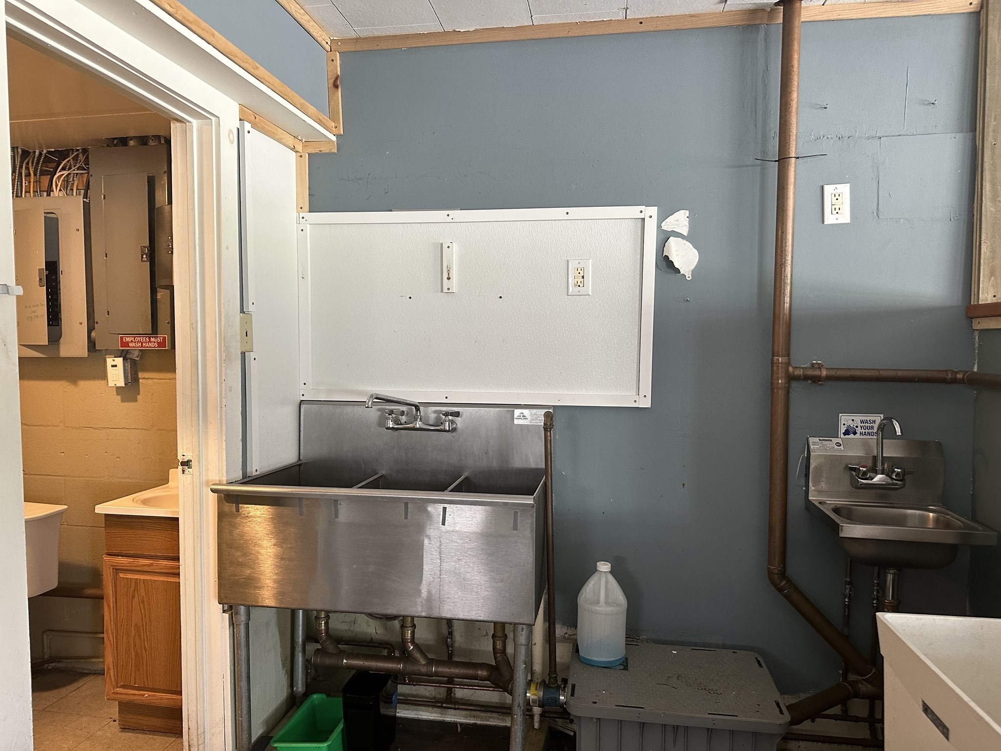 382 Water St, Clinton, MA 01510 - Image 6