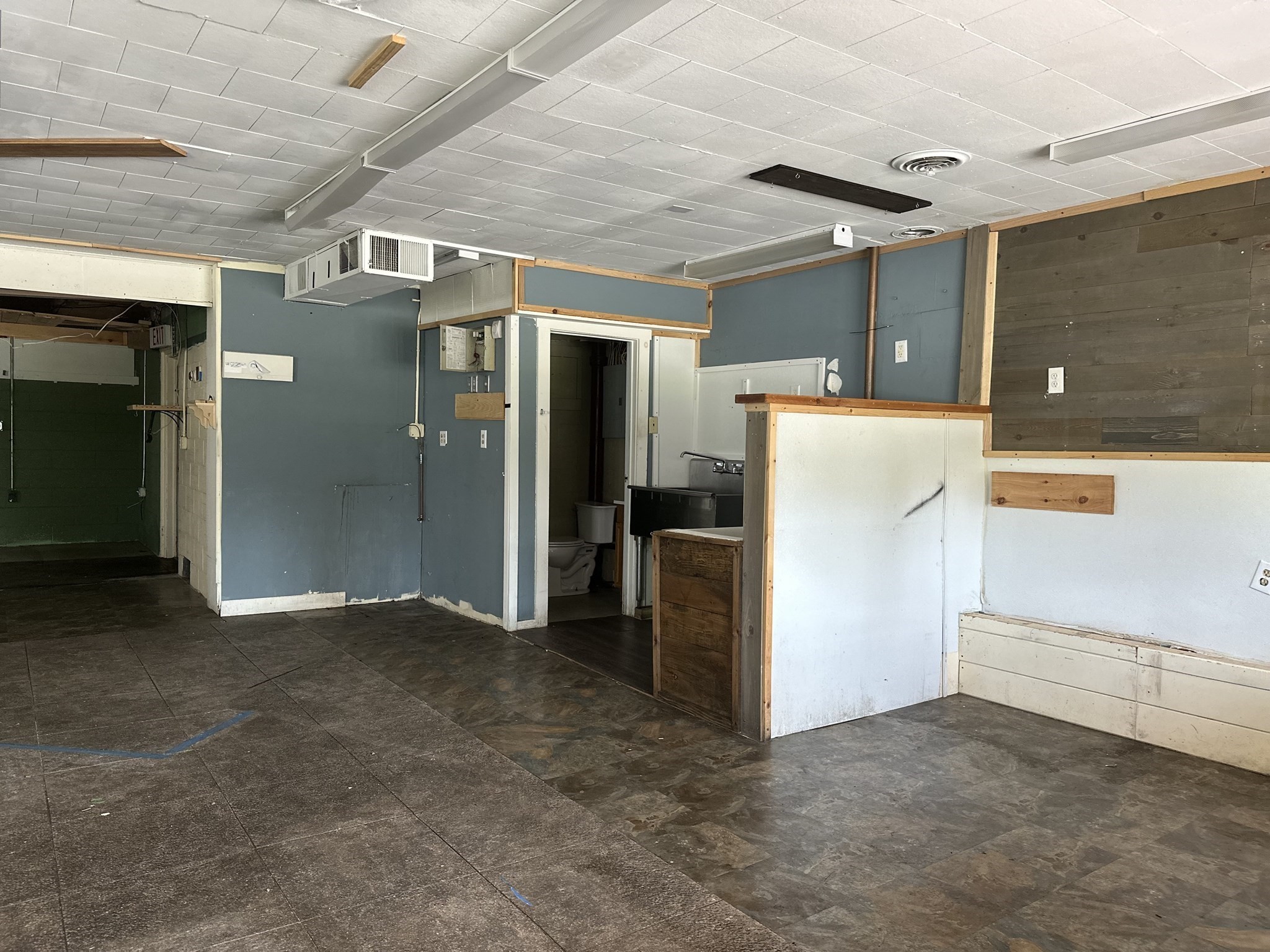 382 Water St, Clinton, MA 01510 - Image 10