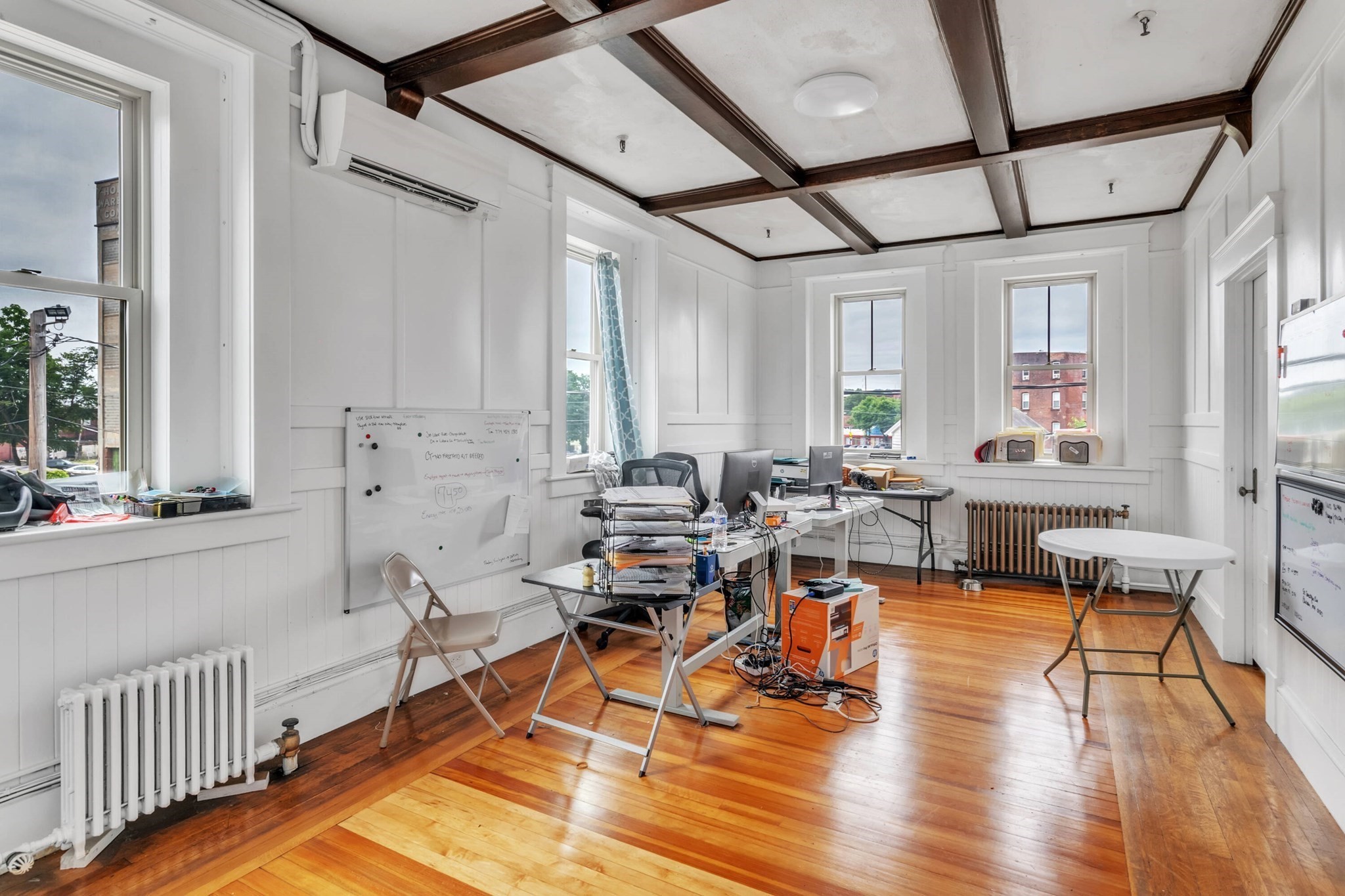 12 Crescent St, Holyoke, MA 01040 - Image 4