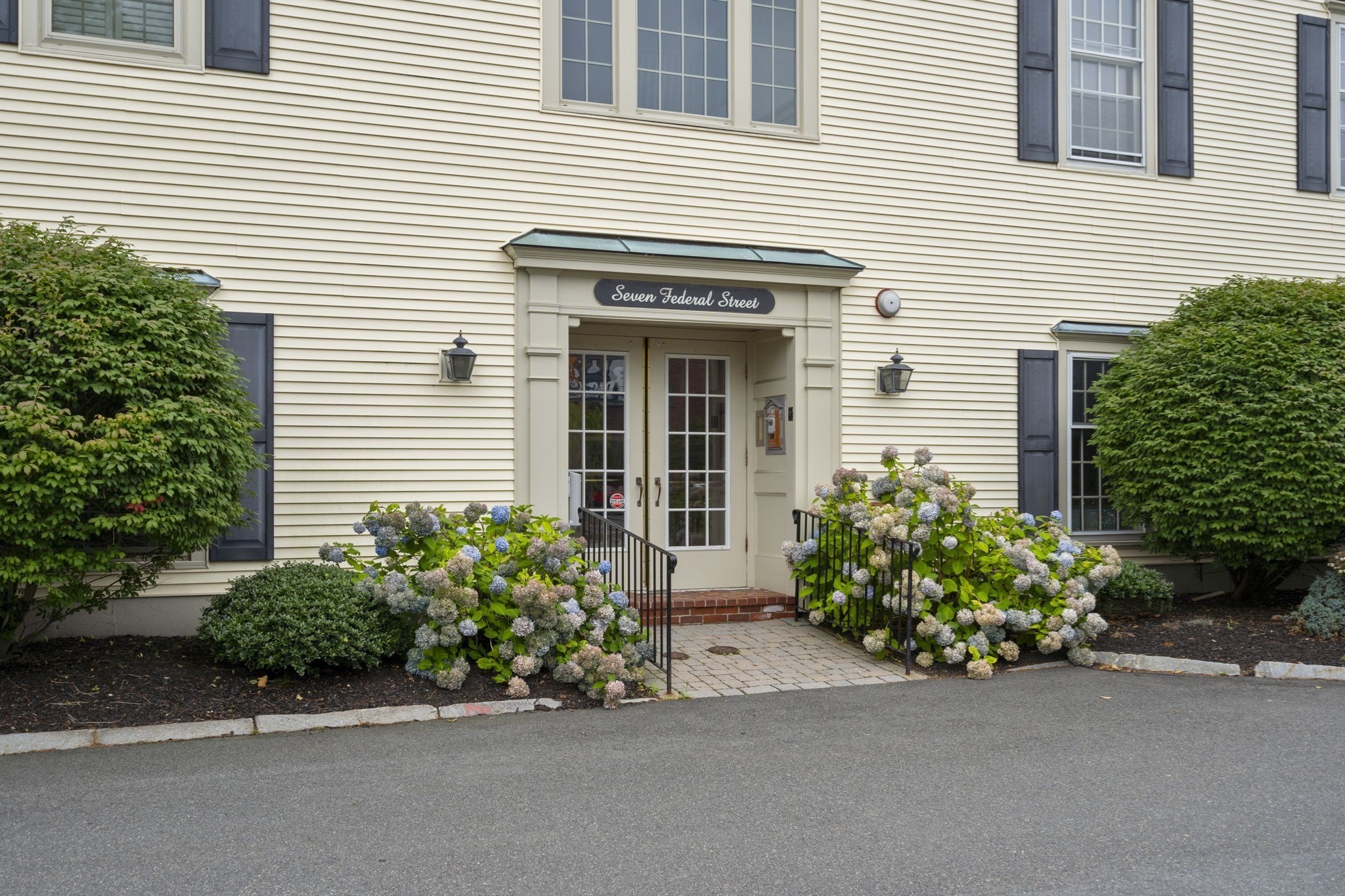 danvers - #73276459