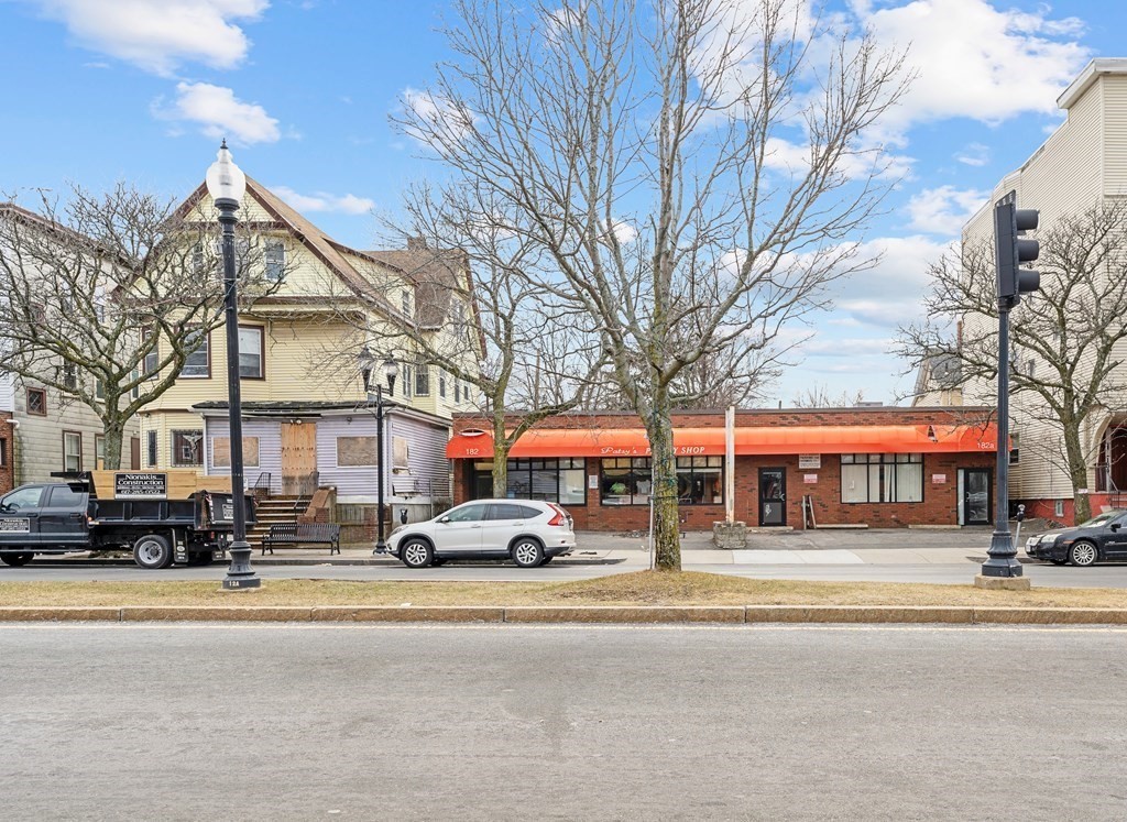 176 Broadway, Somerville, MA 02145 - Image 14