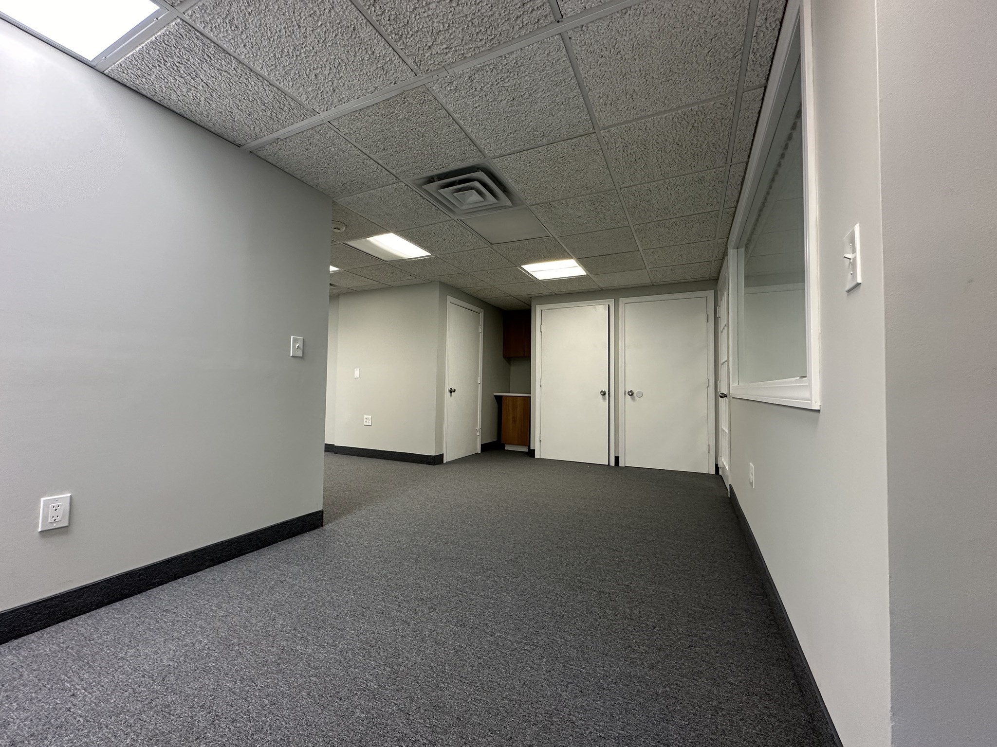 759 Memorial Avenue, West Springfield, MA 01089 - Image 12