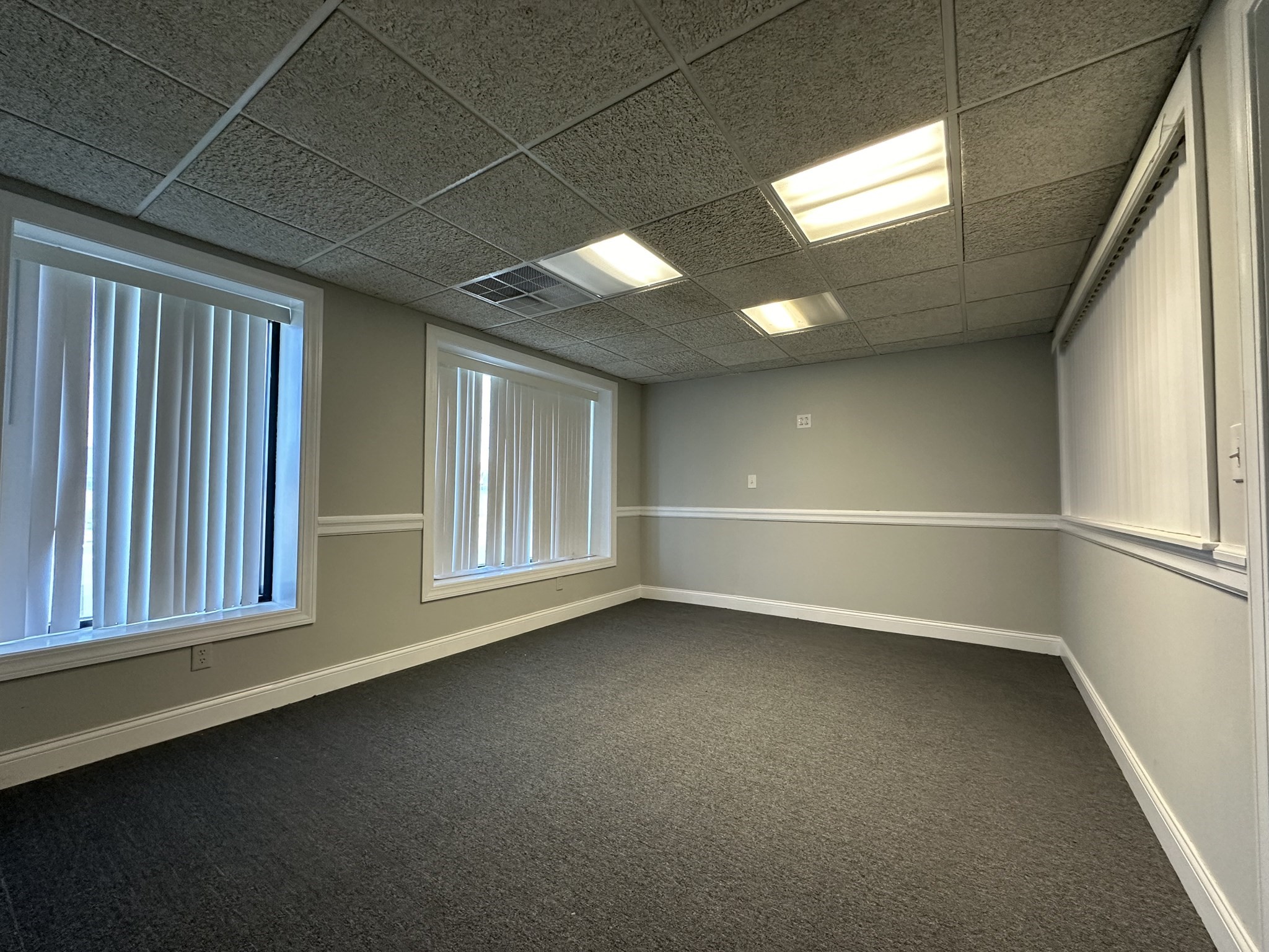 759 Memorial Avenue, West Springfield, MA 01089 - Image 14