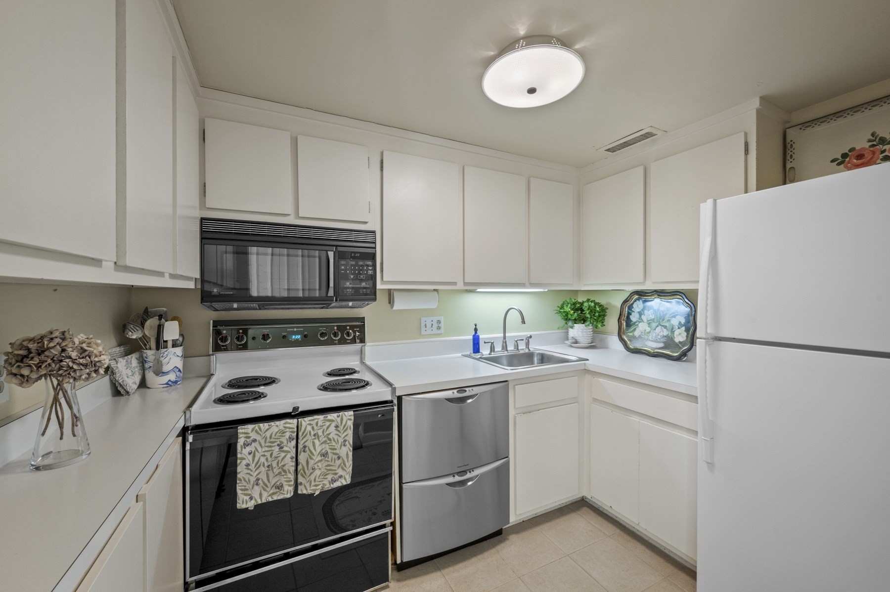 9 Skinner'S Path Unit 9, Marblehead, MA 01945 - Image 14