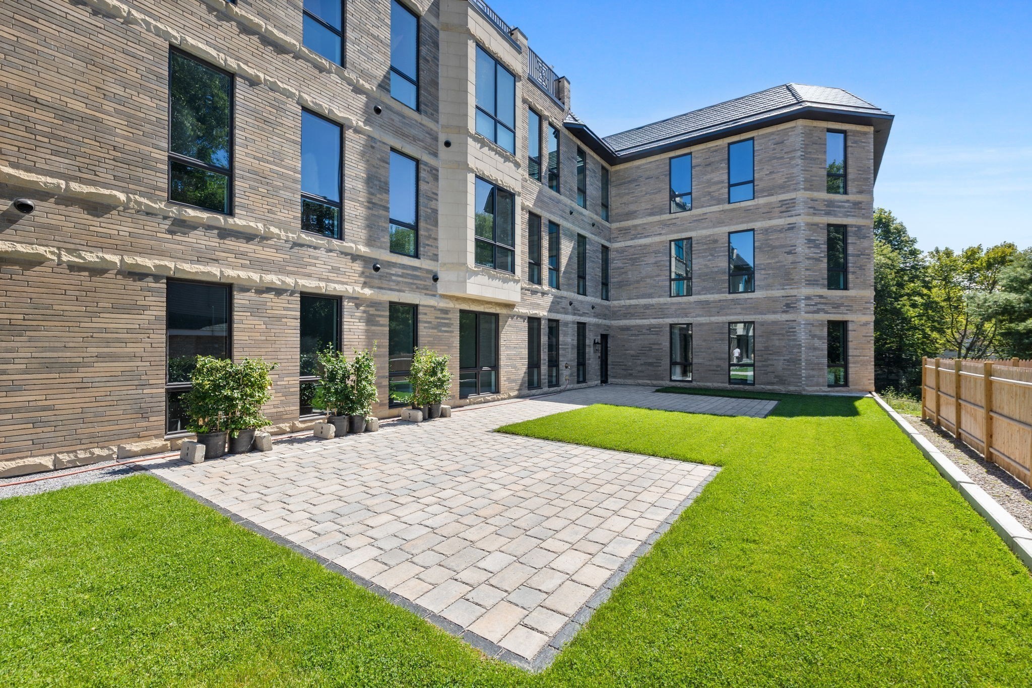 1114 Beacon St. Unit 203, Newton, MA 02641 - Image 29