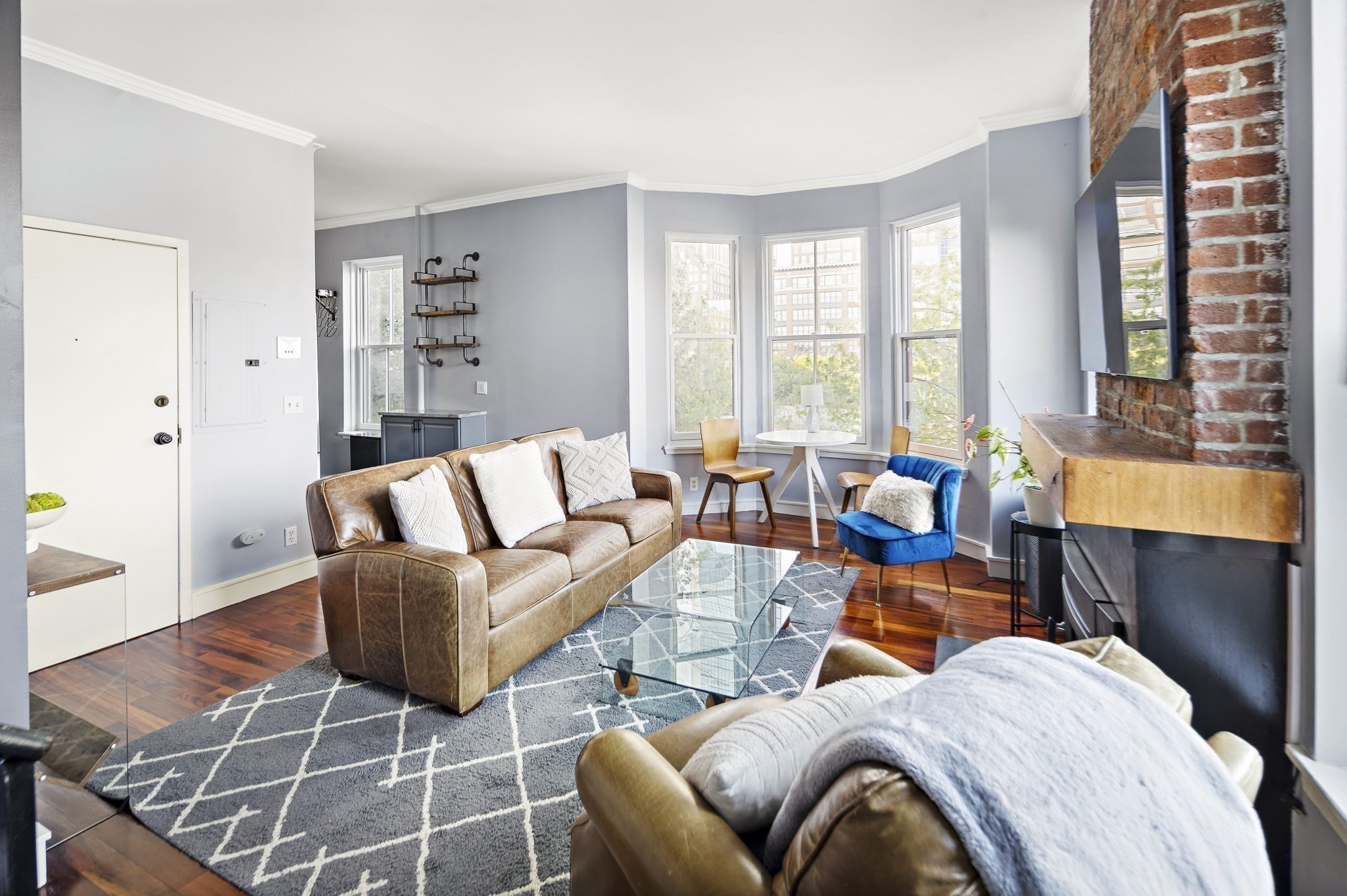 South End 1 Bed 2 Bath Condo for Sale 895,000