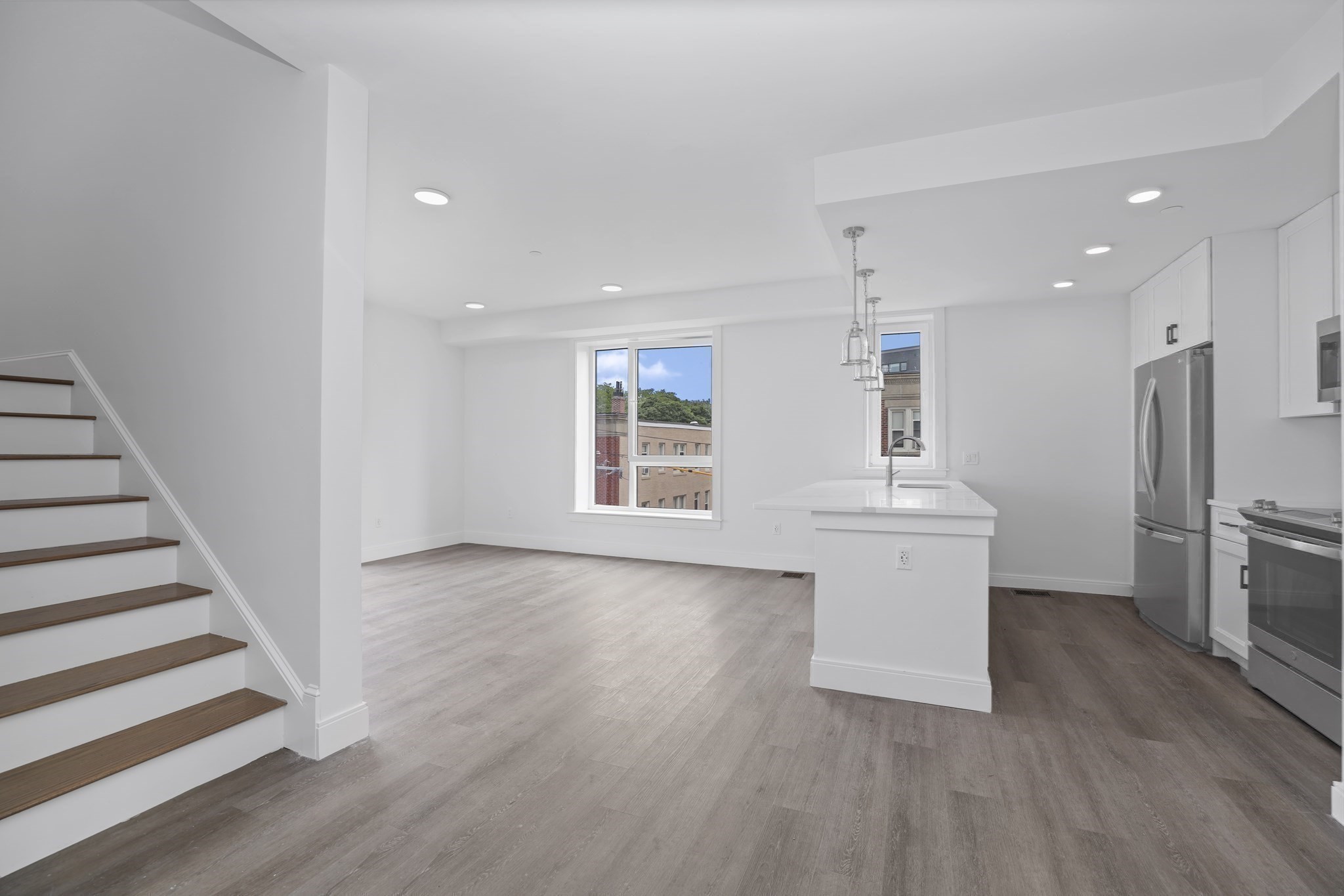 roxbury - #73294274