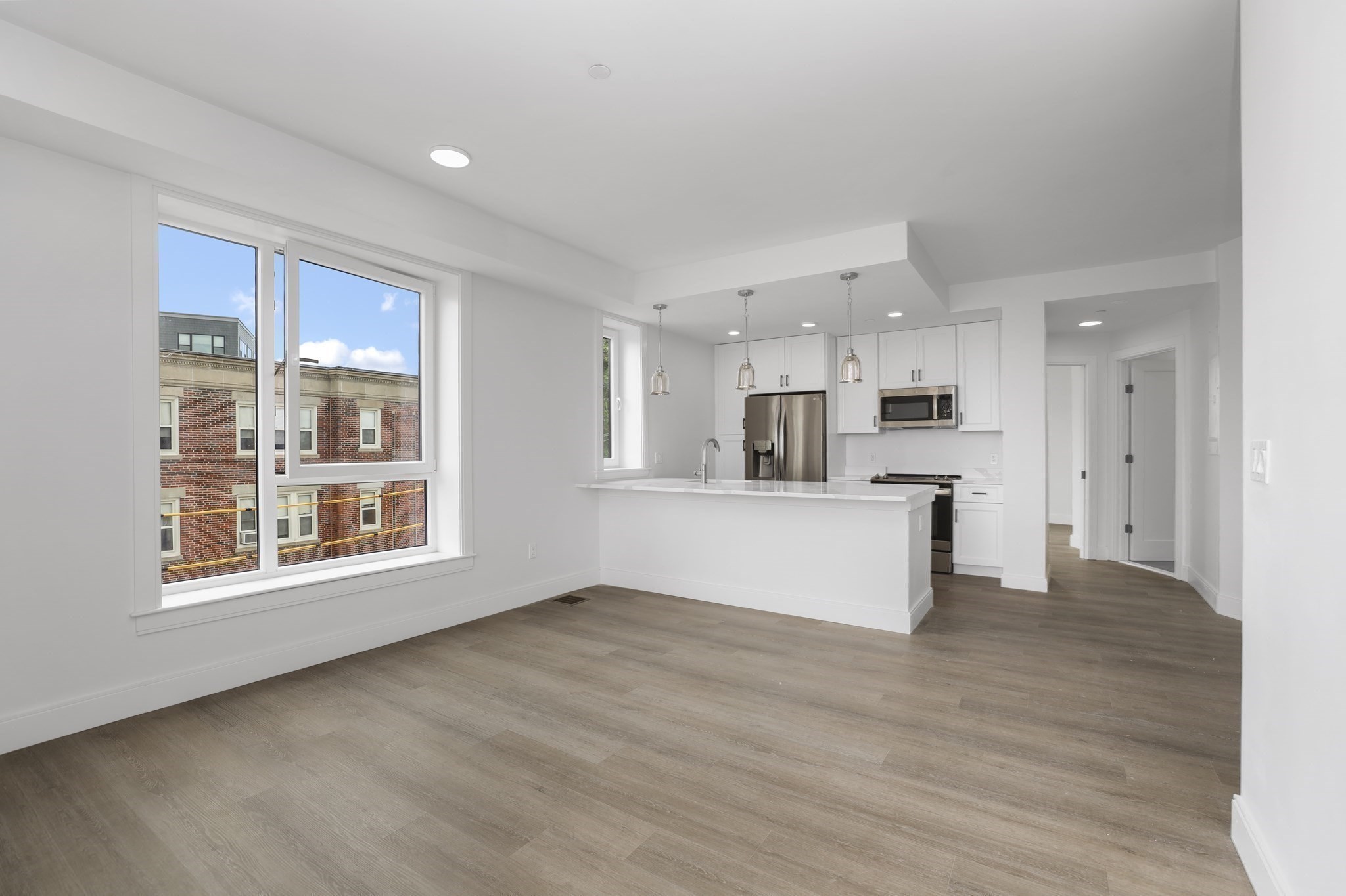 roxbury - #73294274