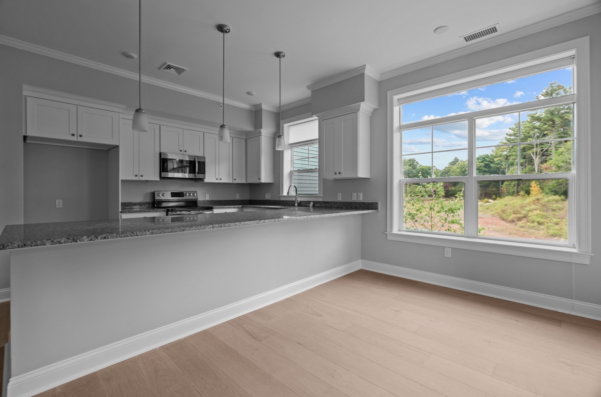 Sharon 2 Bed 2 Bath Condo for Sale 499,900