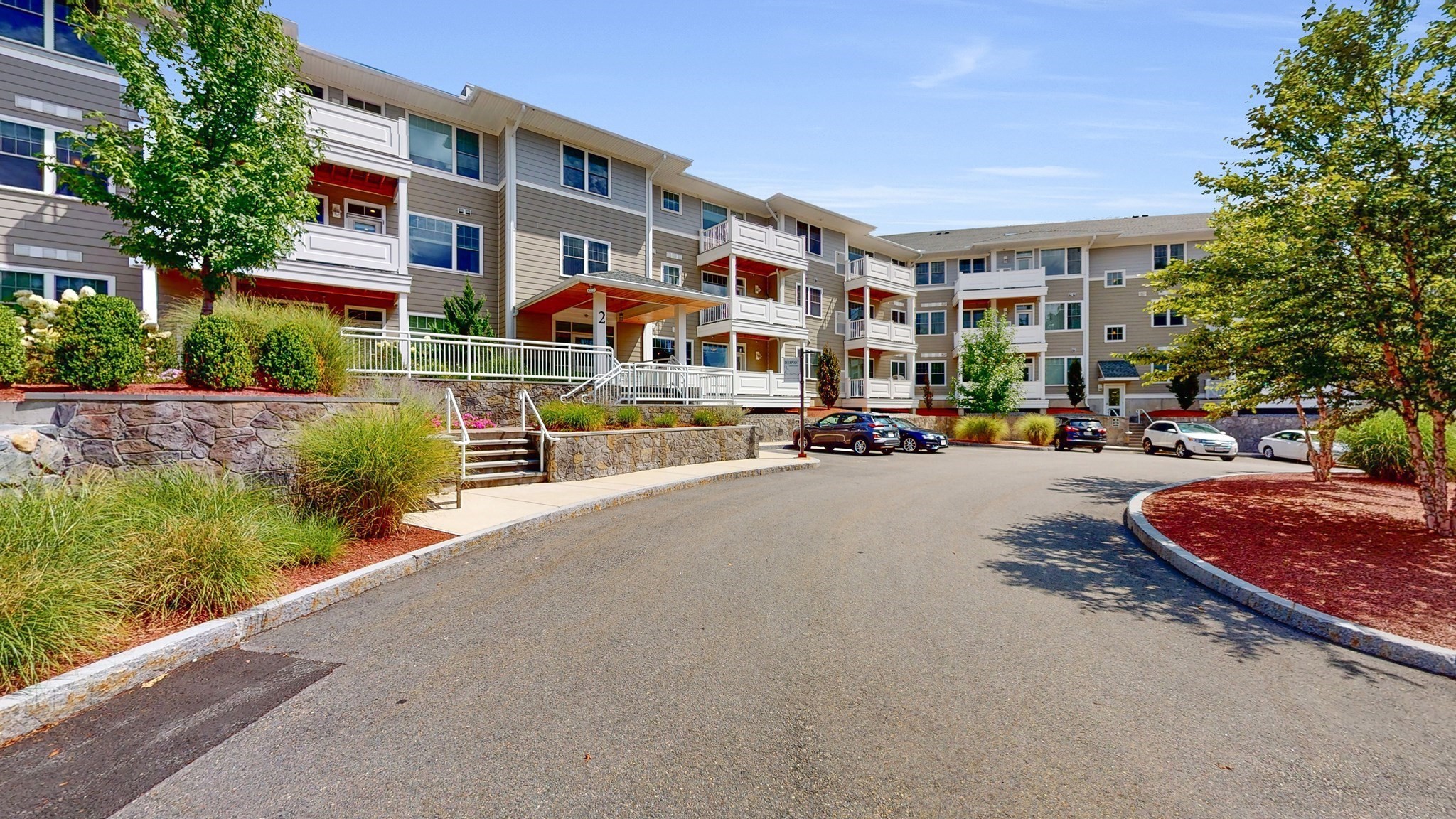 Woburn 2 Bed 2 Bath Condo for Sale 689,000