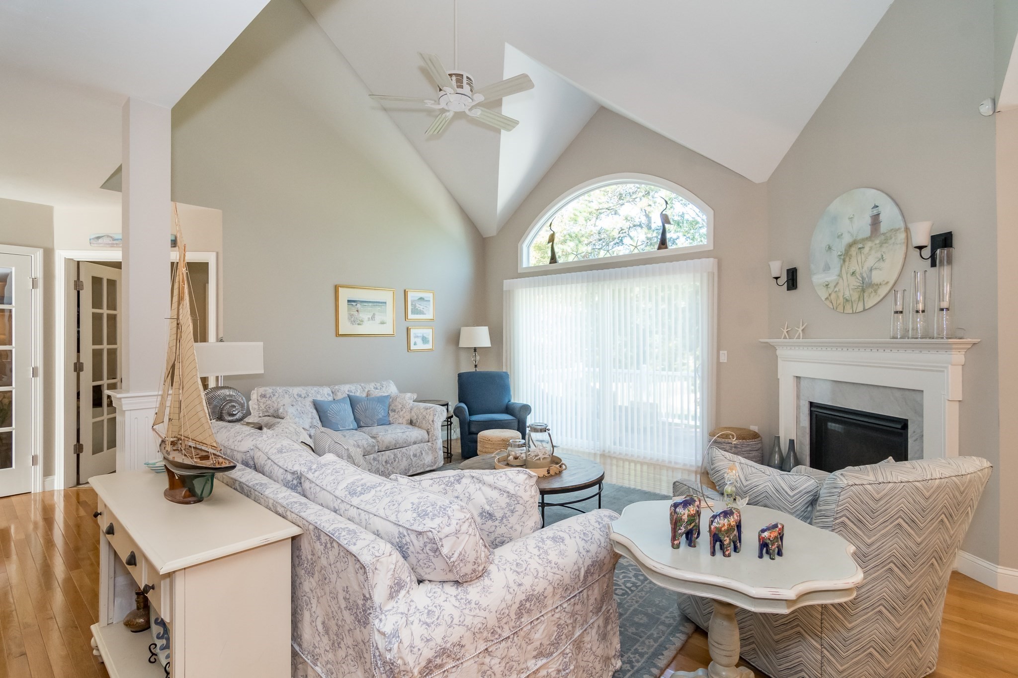 Bourne 2 Bed 4 Bath Condo for Sale 775,000