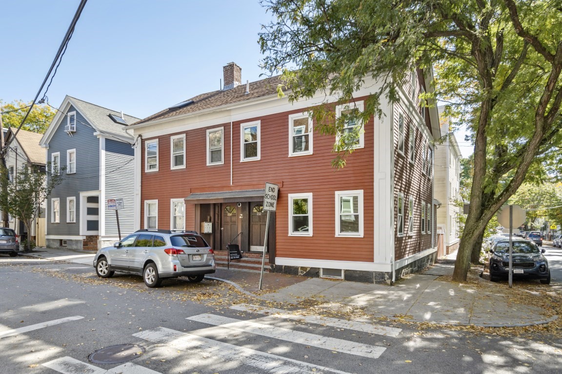 152 Spring St, Cambridge, MA 02141