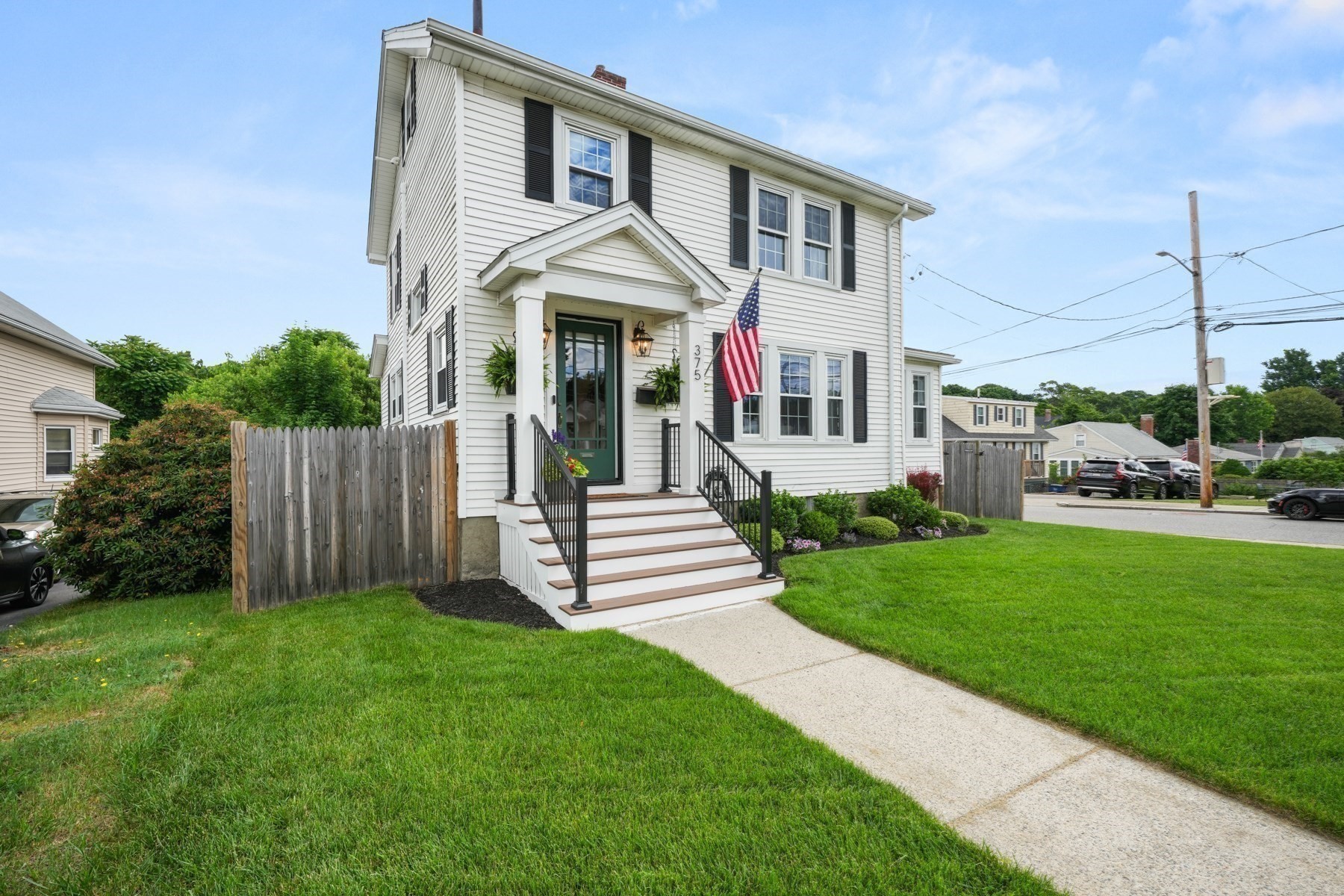 375 Baker St, Boston - West Roxbury, MA 02132