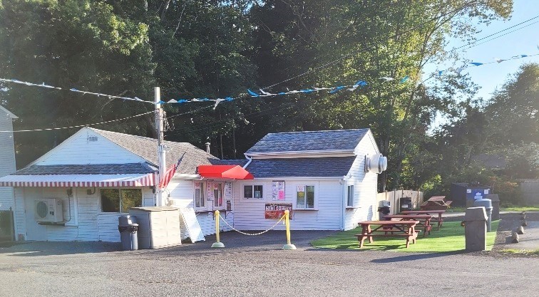 719 State Rd, Westport, MA 02790 - Image 1