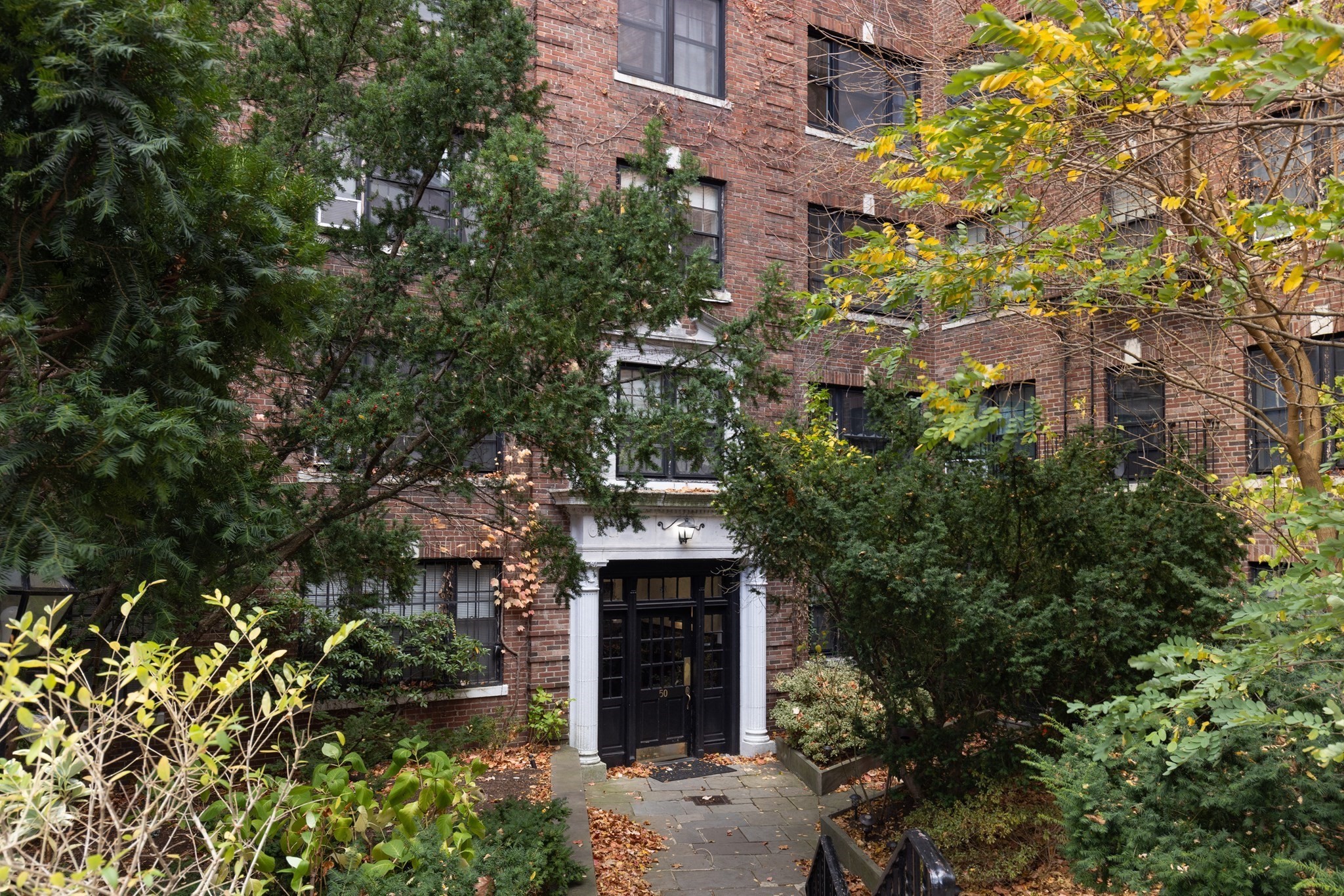 50 Follen St Unit 211, Cambridge, MA 02138