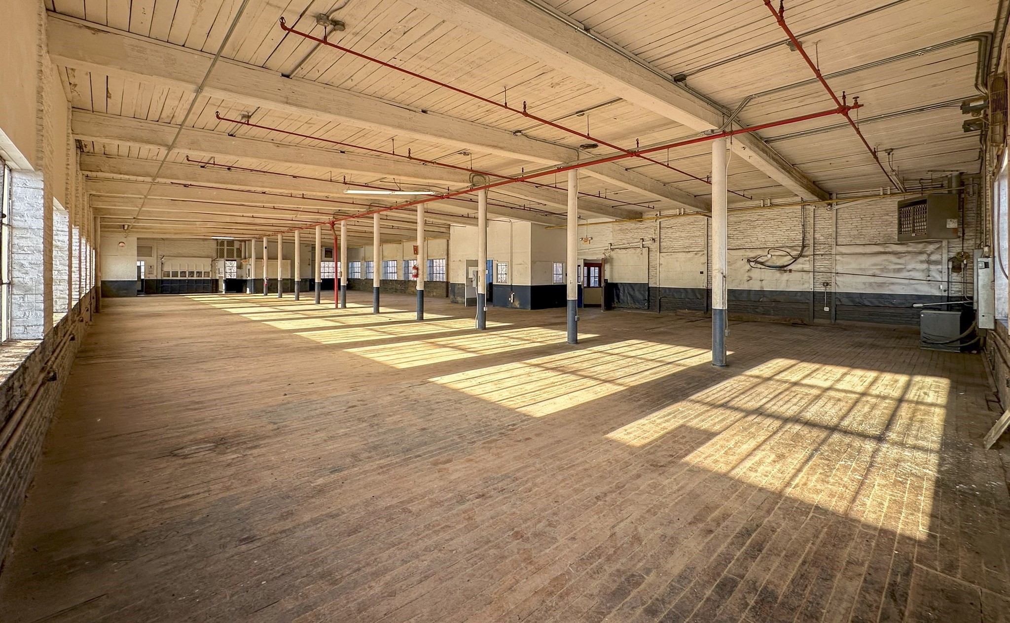 305 Union St Unit E300, Franklin, MA 02038 - Image 2