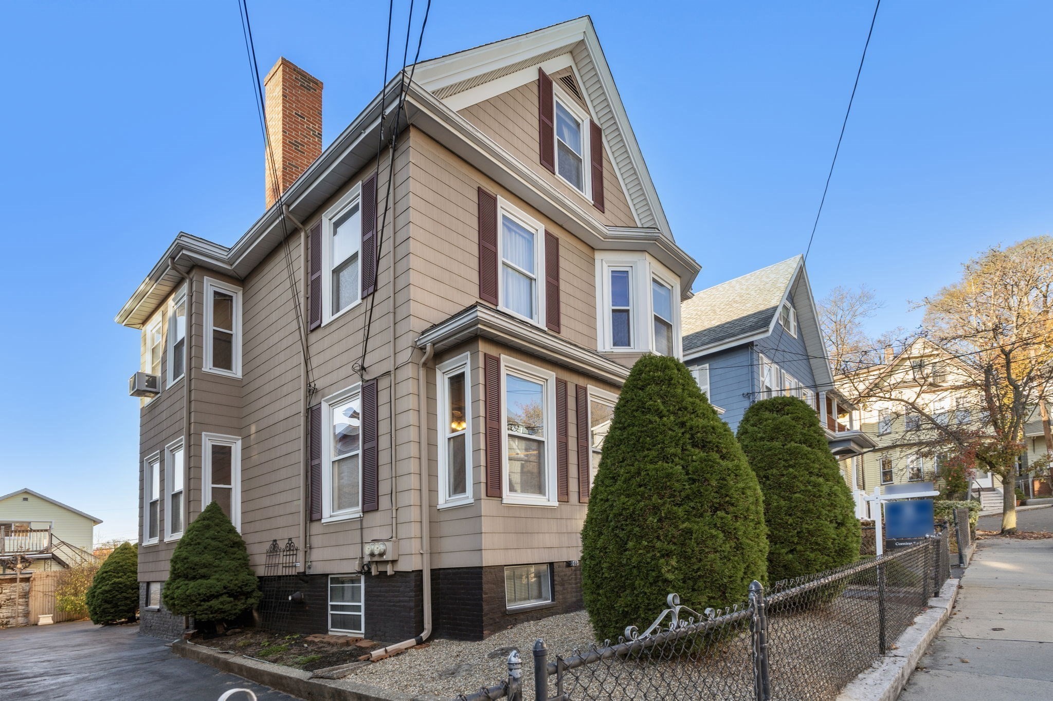 18 Wesley Park, Somerville, MA 02143