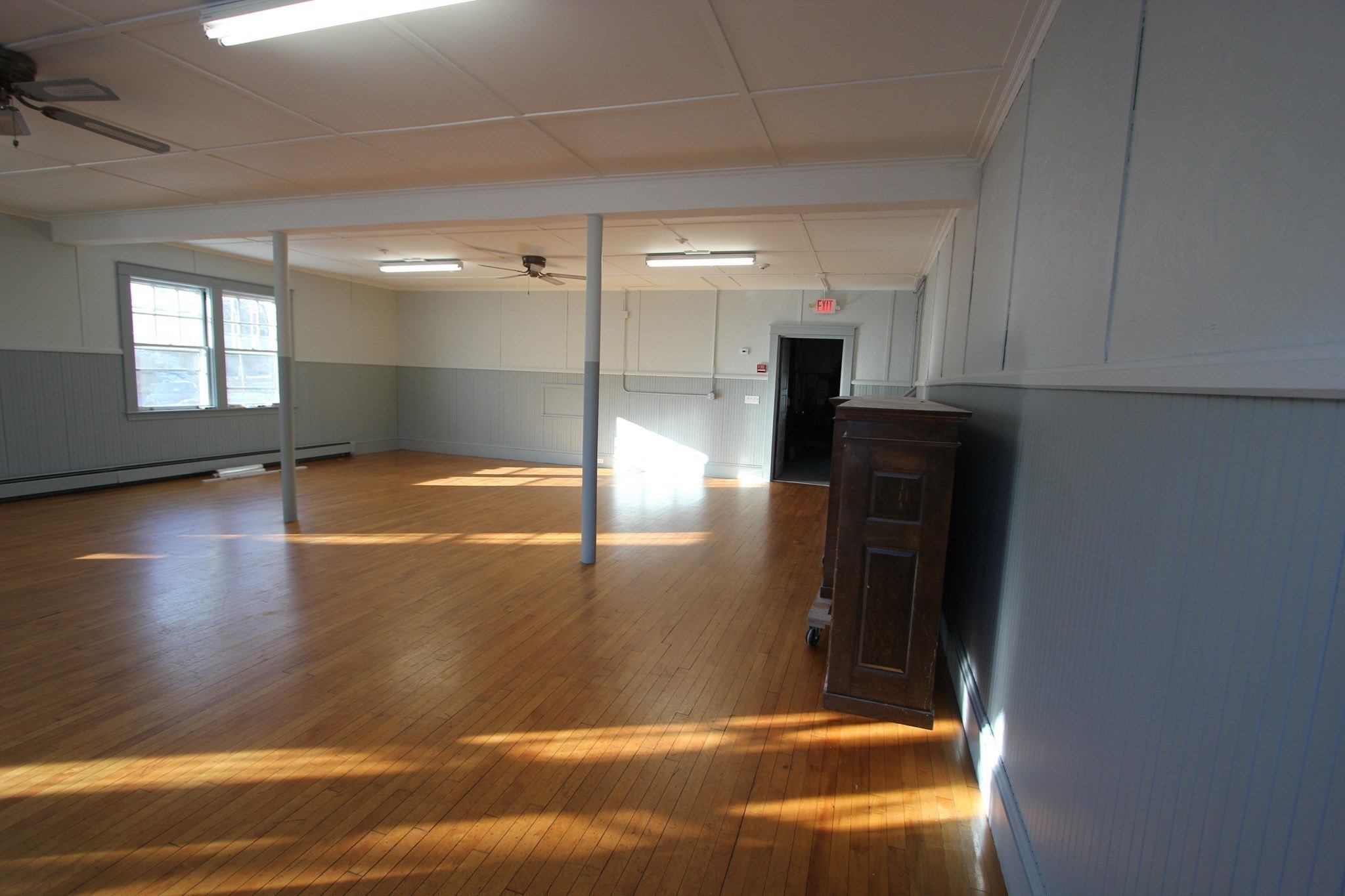 8 Court St, Uxbridge, MA 01569 - Image 4