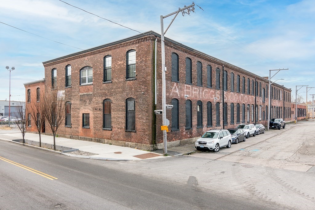 pawtucket - #73318934