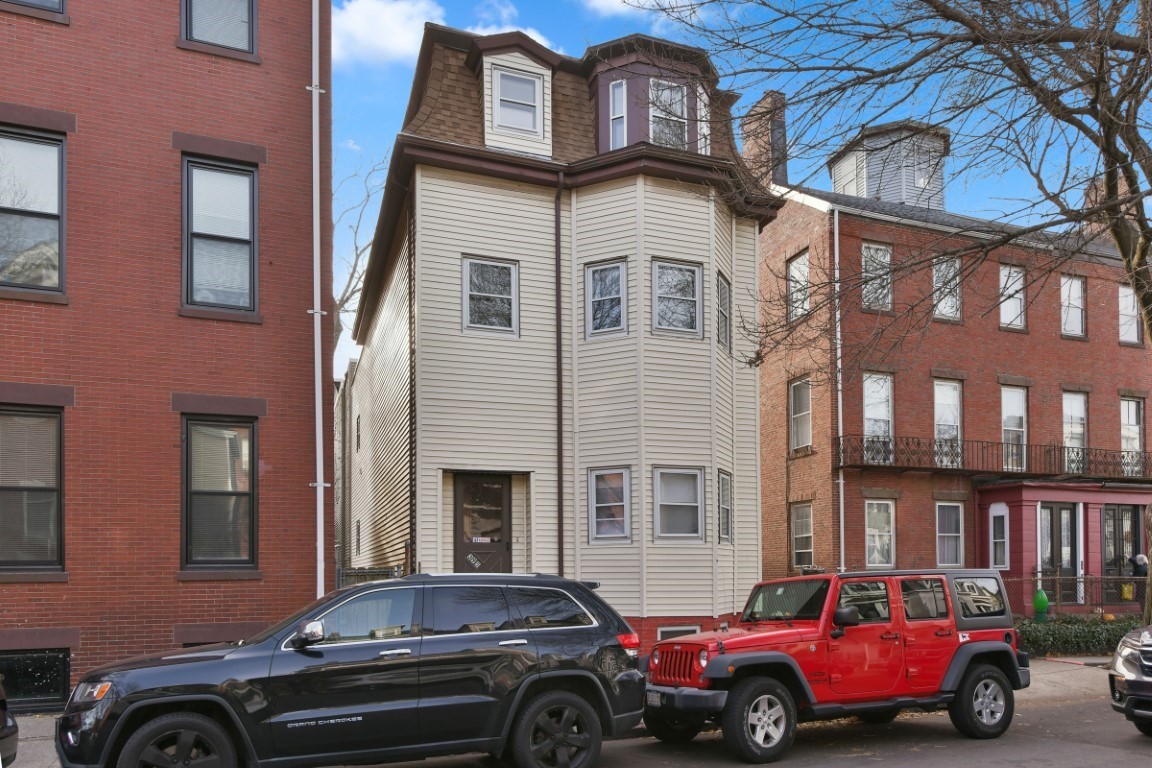 395 West 4th St, Boston - South Boston, MA 02127