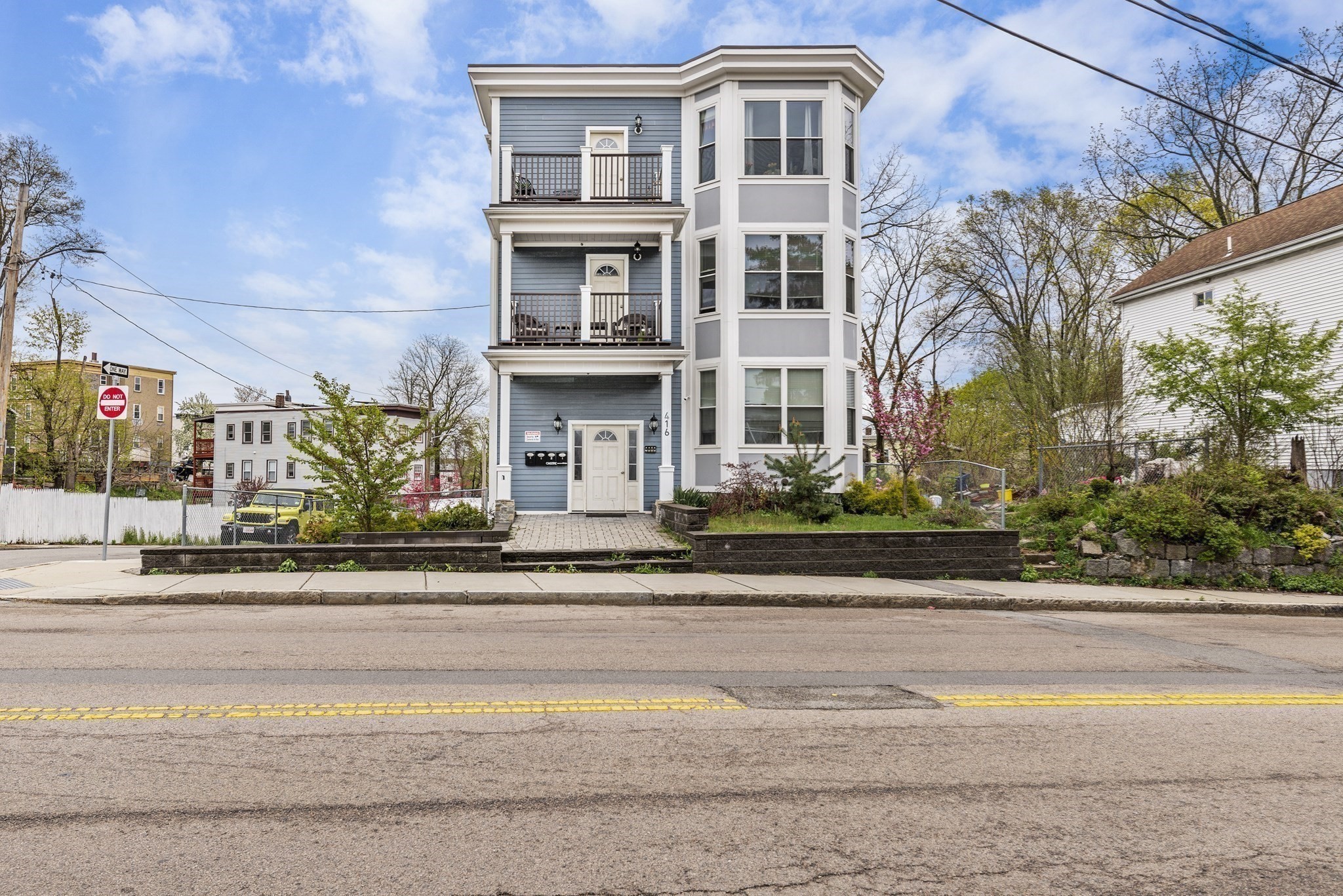 dorchester - #73320164