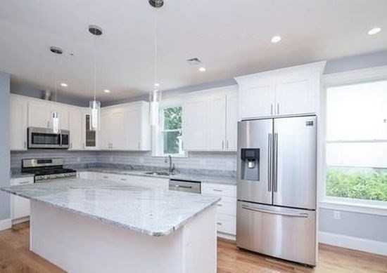 dorchester - #73320164