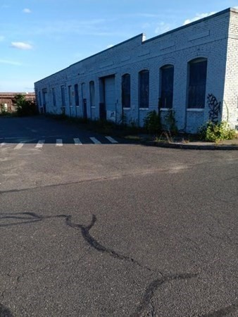 16 Commercial St, Holyoke, MA 01040 - Image 3