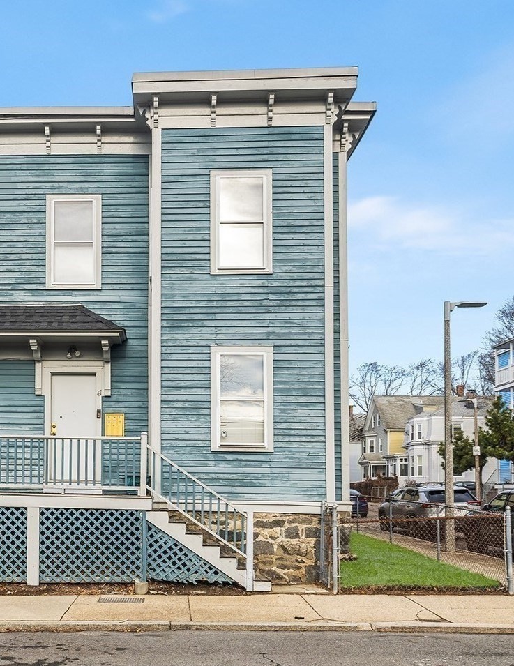 dorchester - #73322739