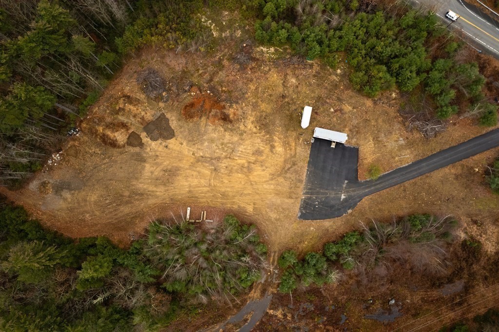 691 Chase Rd, Lunenburg, MA 01462 - Image 2