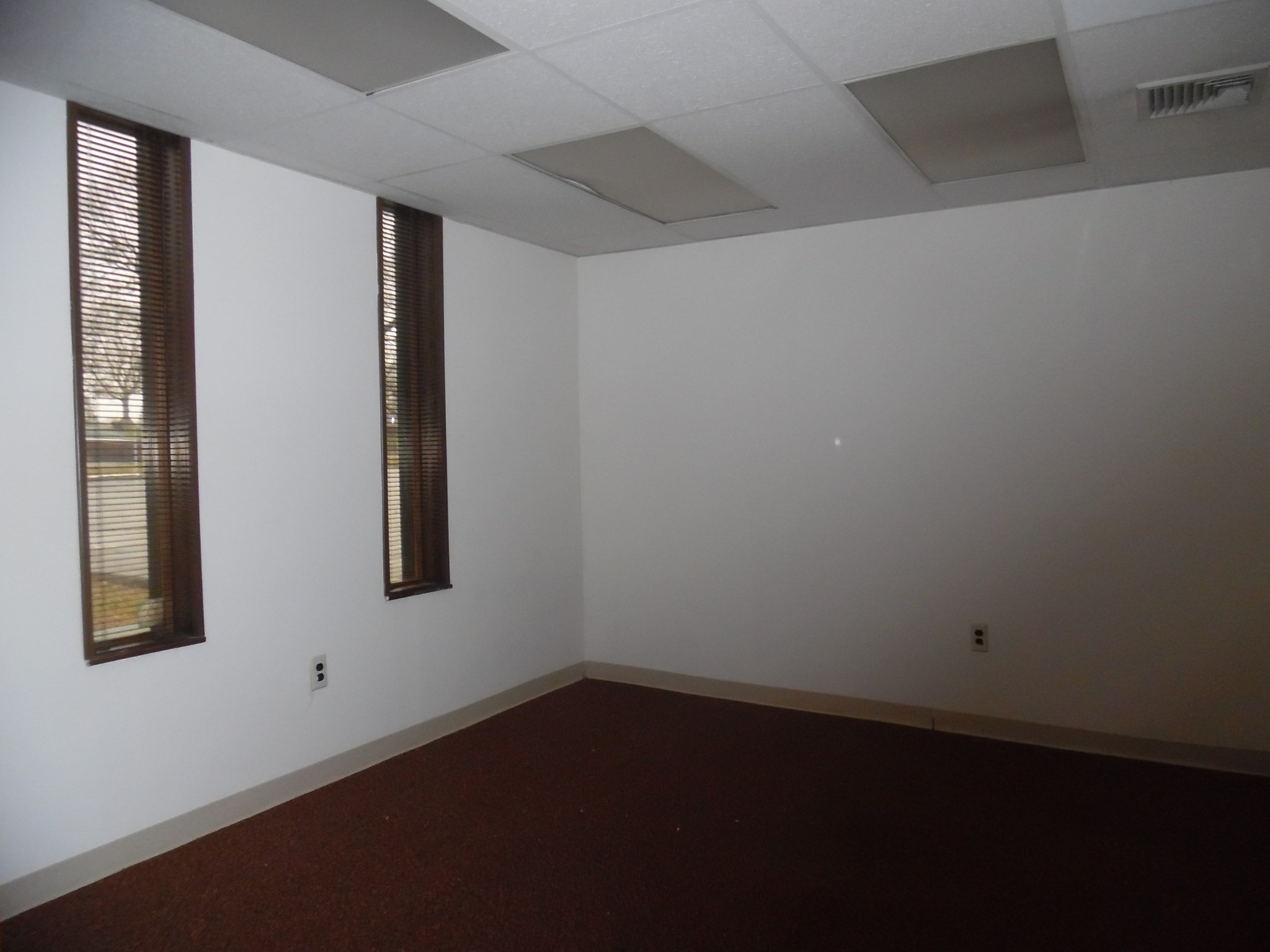 1087 Newman Avenue Unit 3, Seekonk, MA 02771 - Image 2