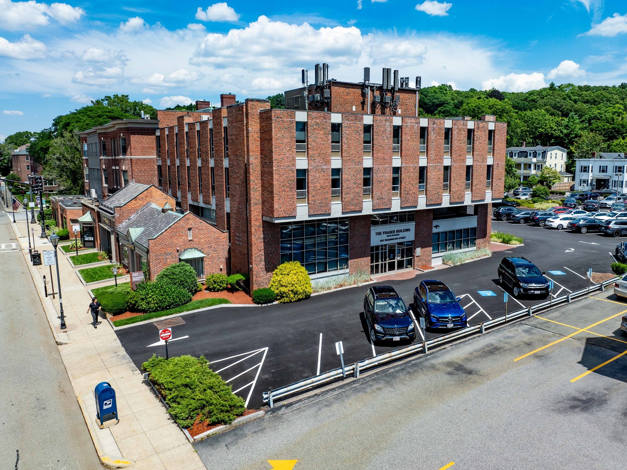 wellesley - #73324734