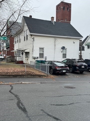 lowell - #73325270