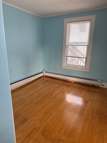 lowell - #73325270