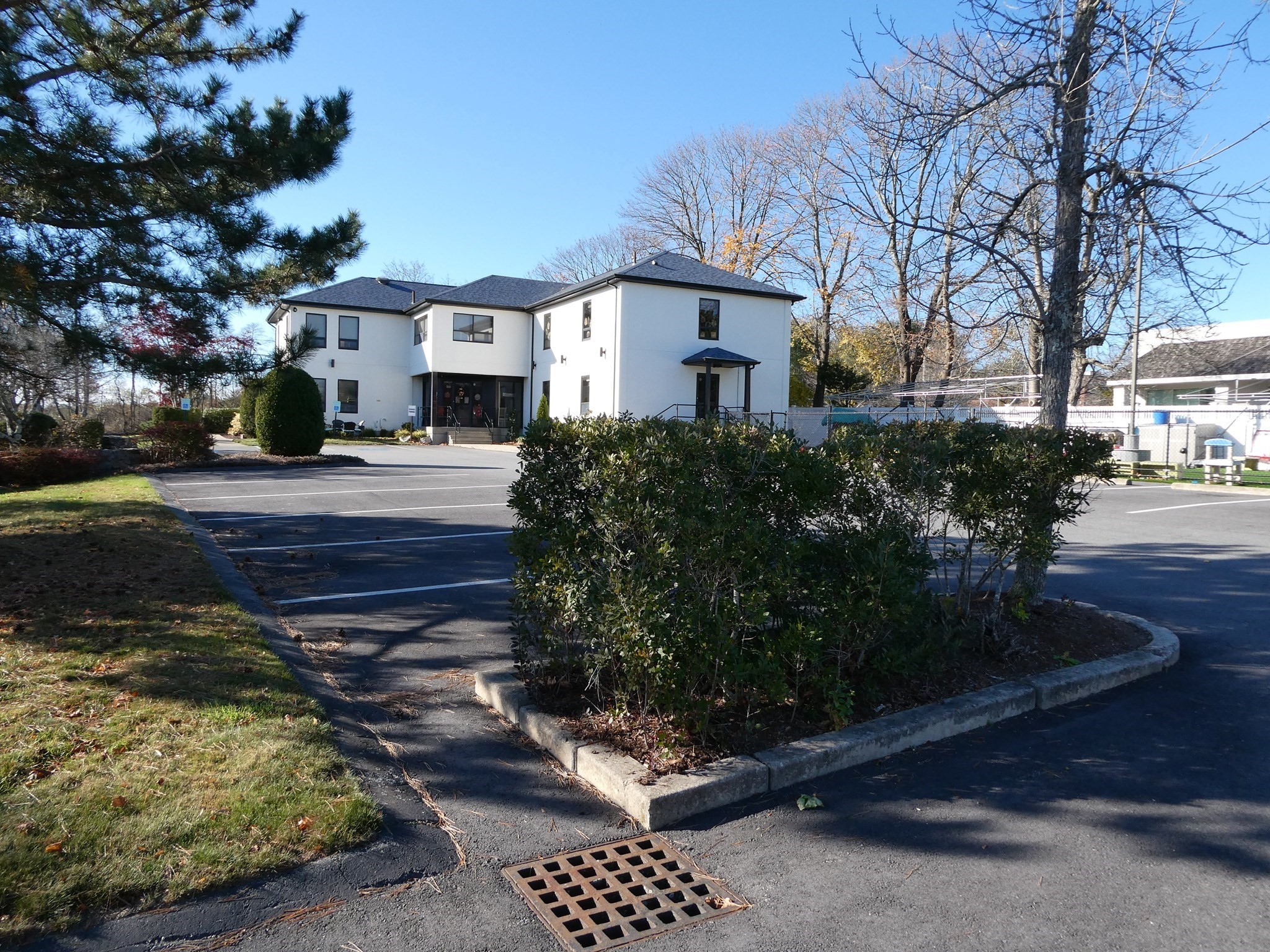 445 Faunce Corner Rd, Dartmouth, MA 02747 - Image 4