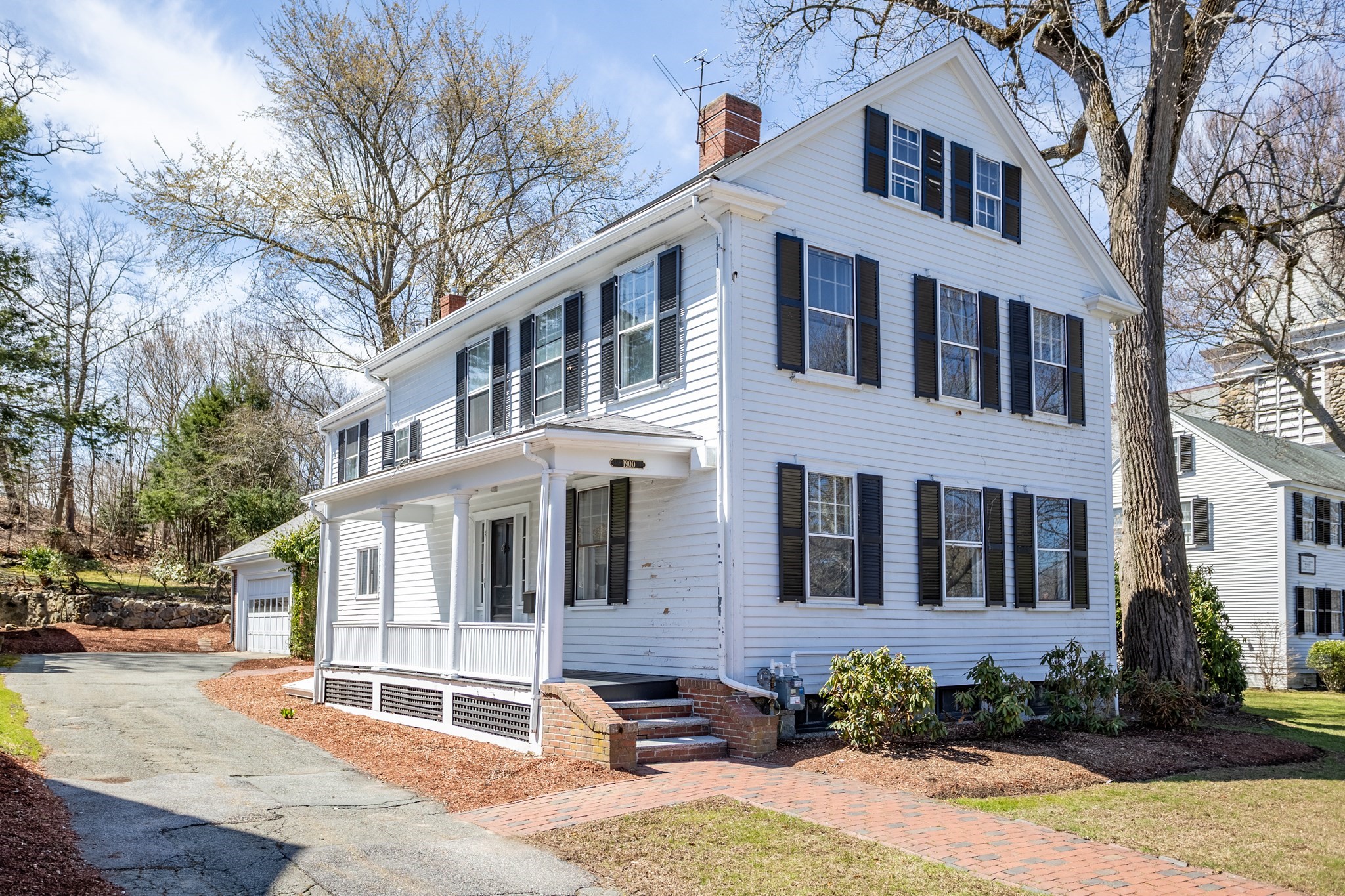 lexington - #73330403