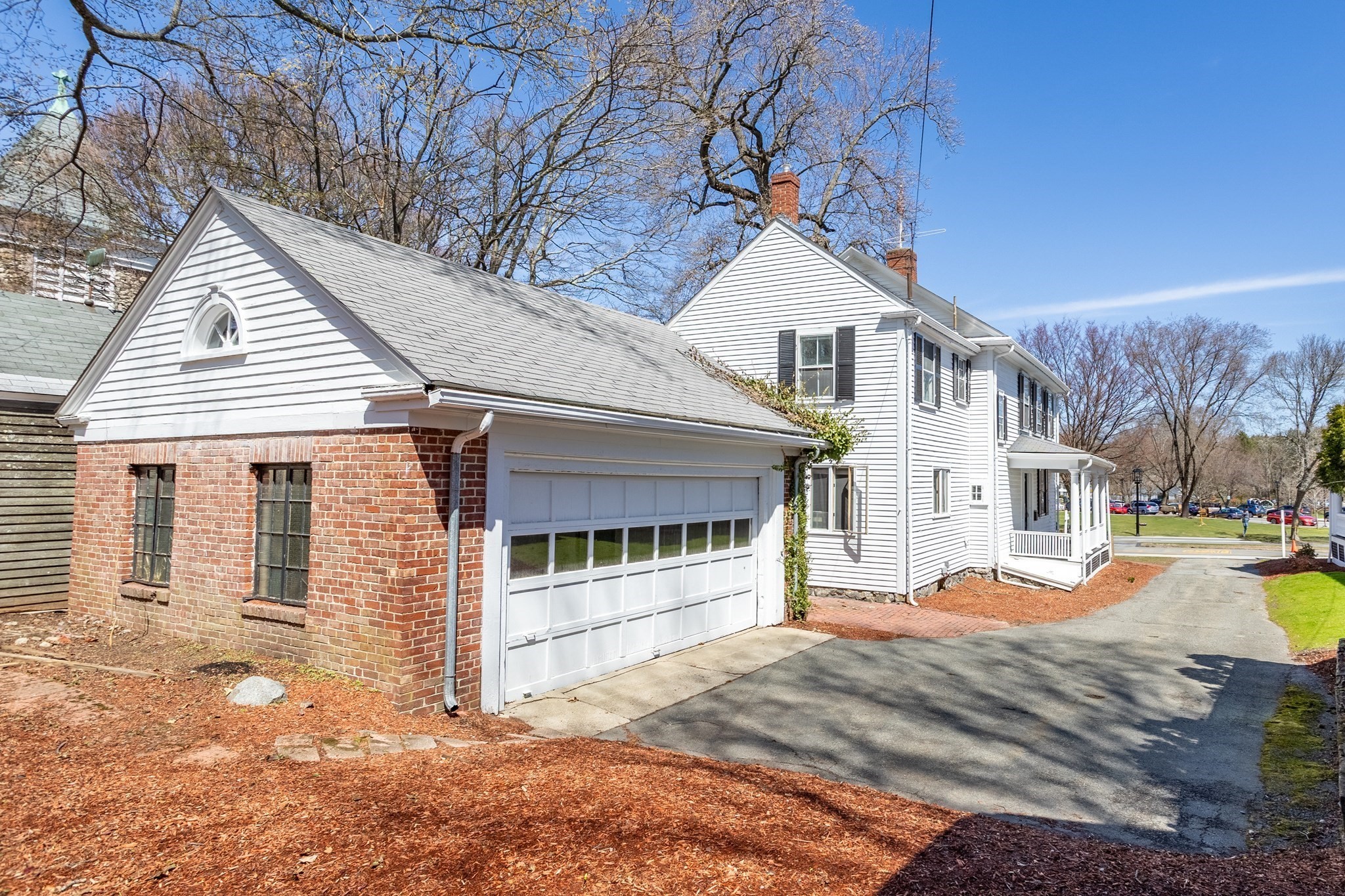 lexington - #73330403