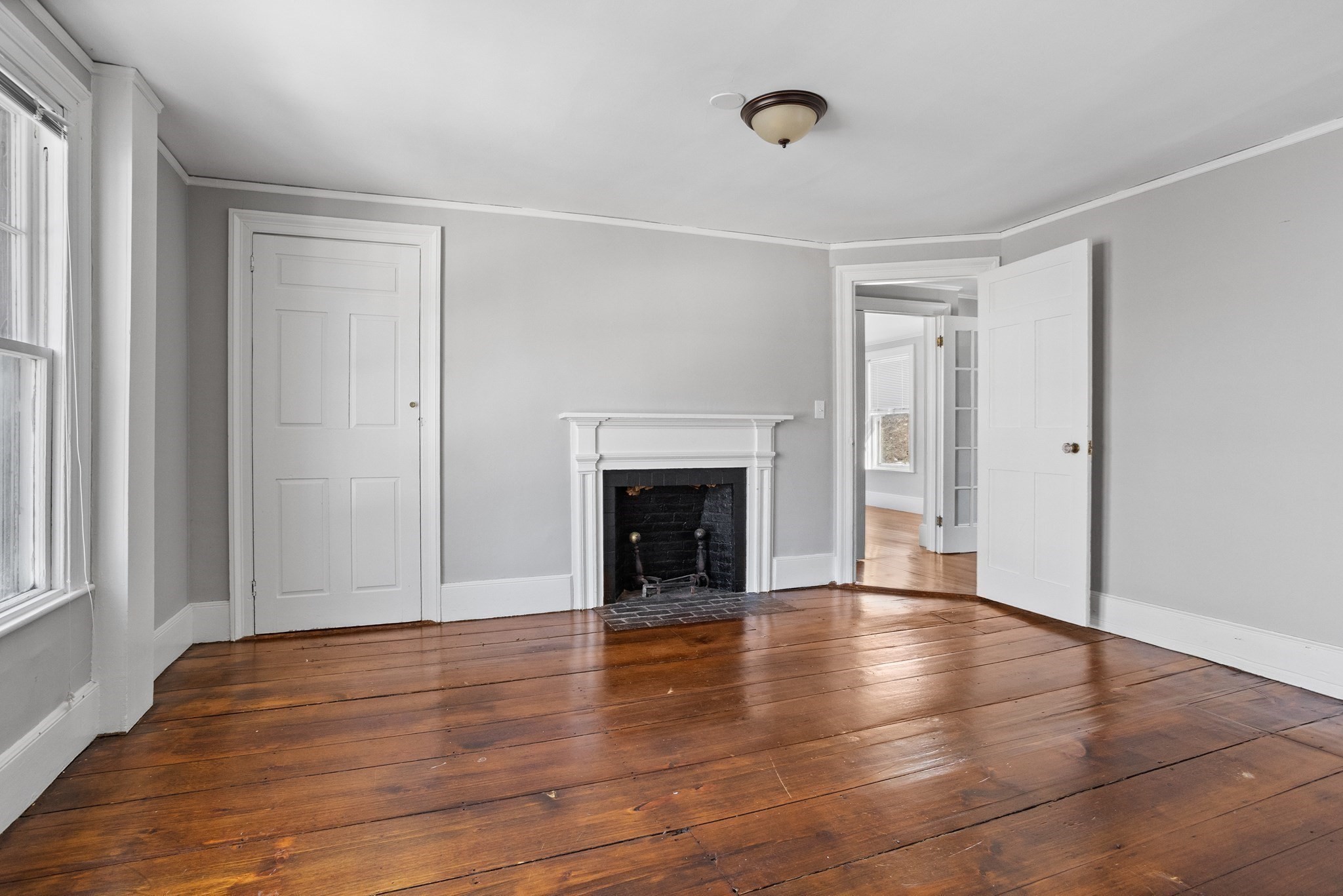 lexington - #73330403