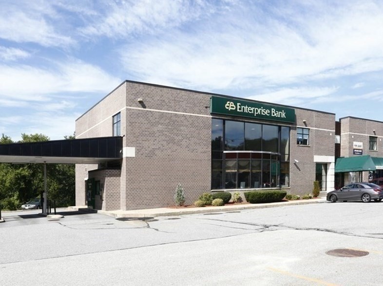 1168 Lakeview, Dracut, MA 01826 - Image 2