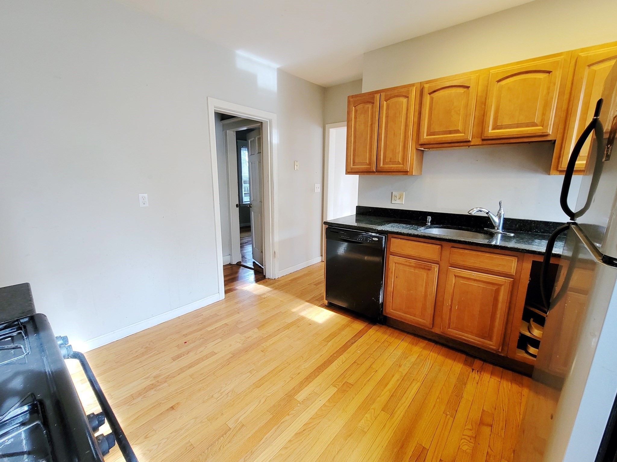 dorchester - #73332338