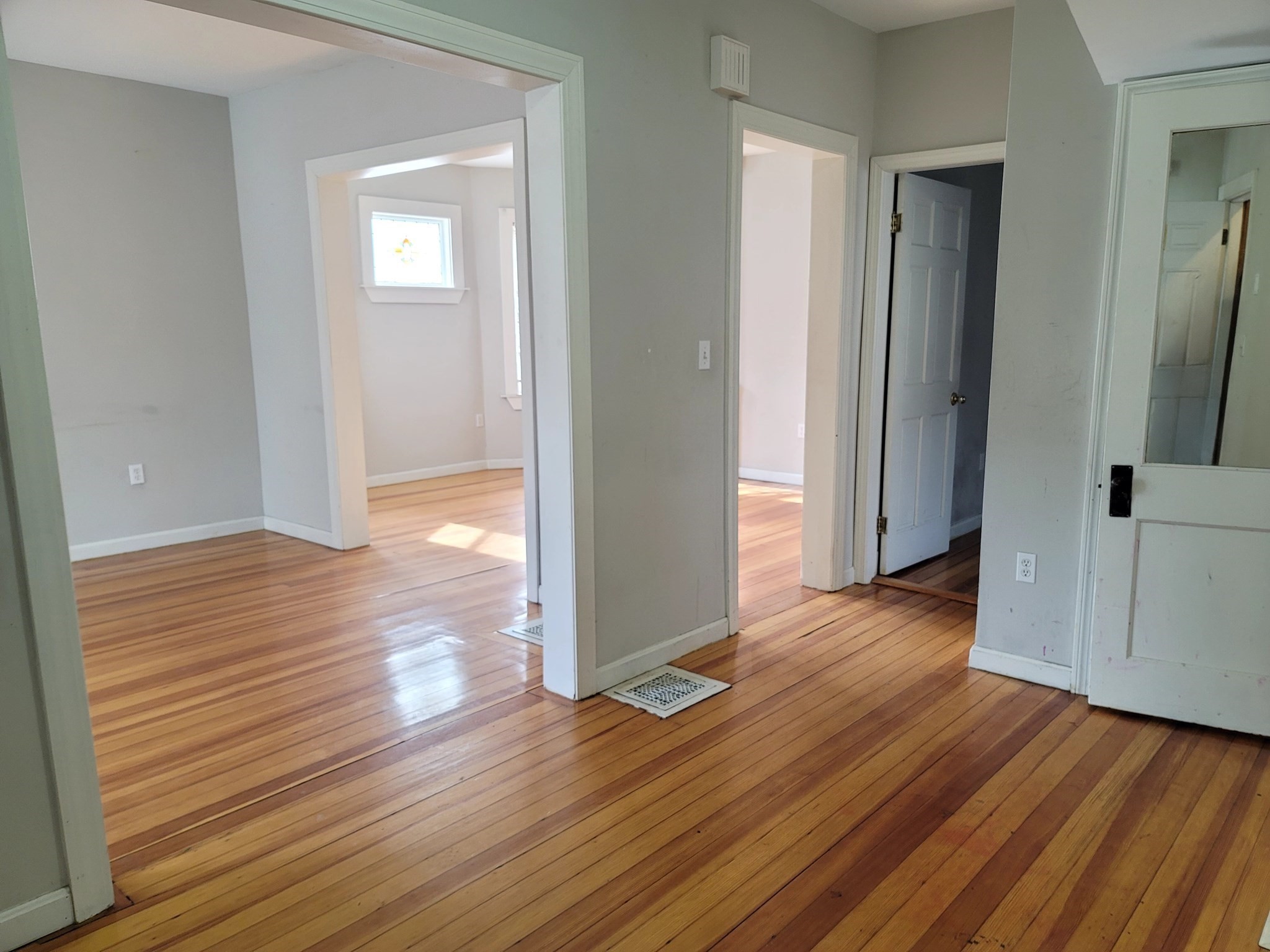 dorchester - #73332338