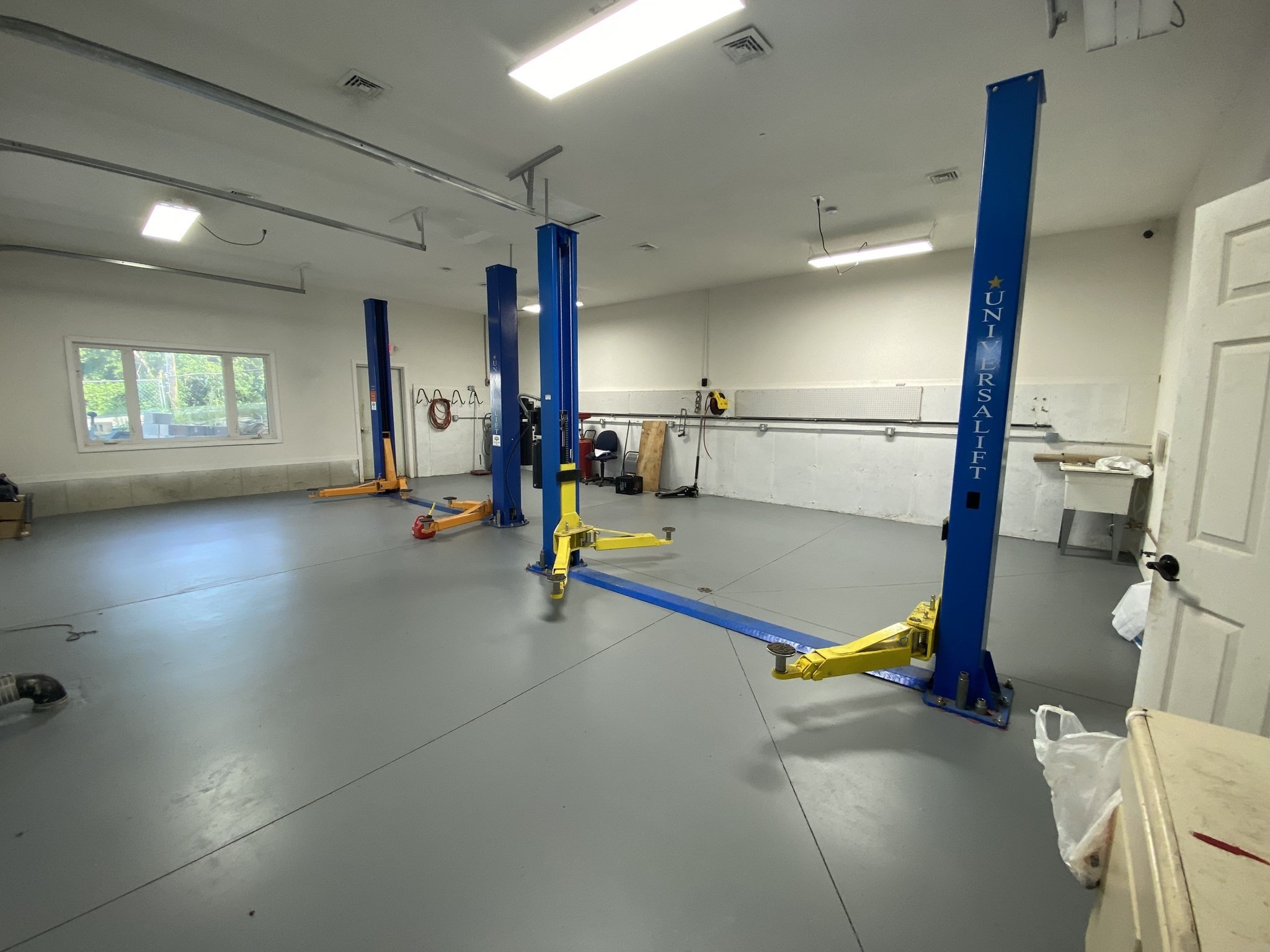 400 E Main St Plaza, Chicopee, MA 01020 - Image 5