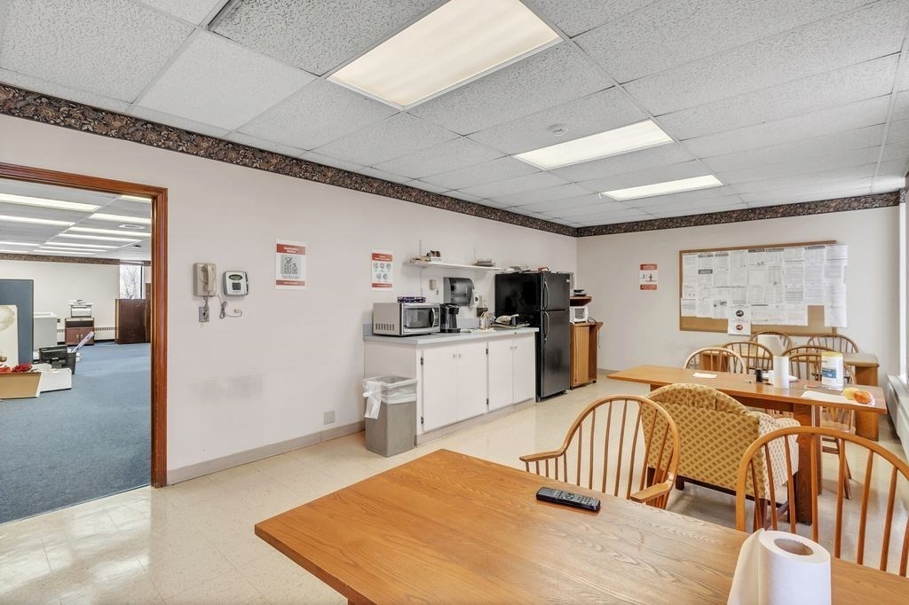 225 Park Ave Unit 3, West Springfield, MA 01089 - Image 6