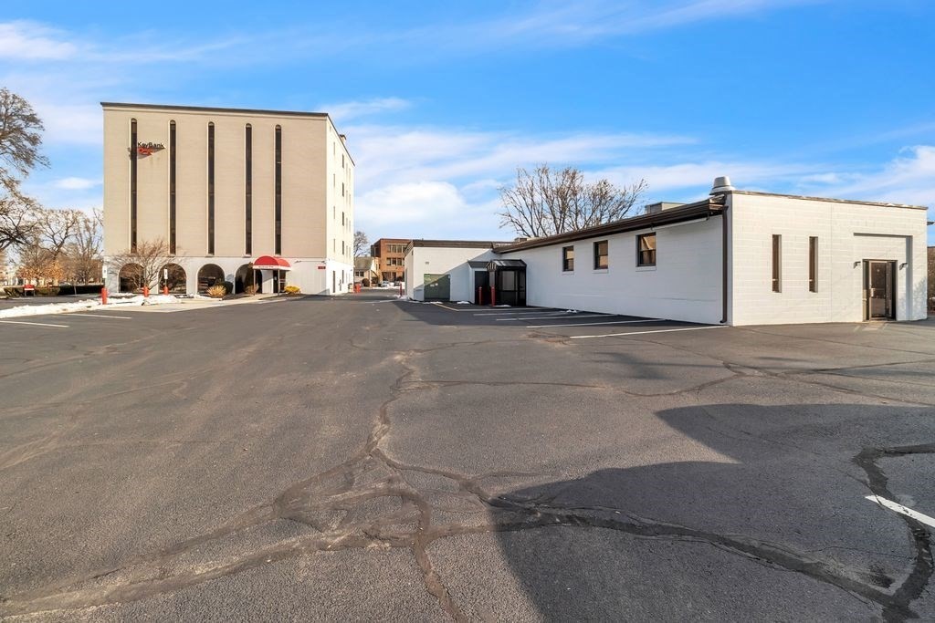 229 Park Ave, West Springfield, MA 01089 - Image 2