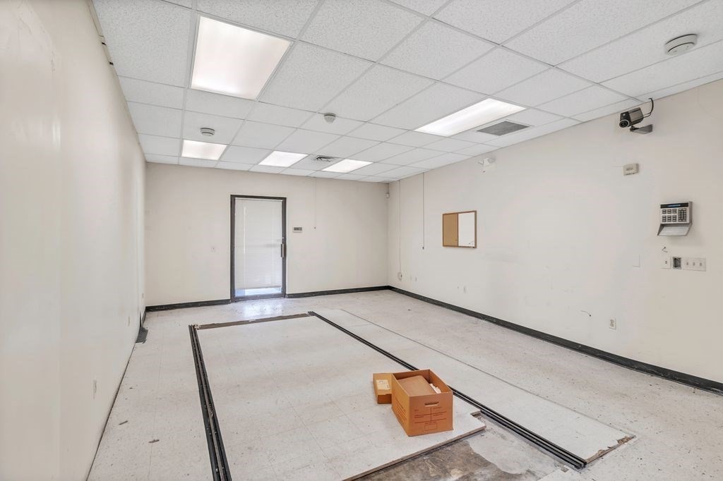 229 Park Ave, West Springfield, MA 01089 - Image 10