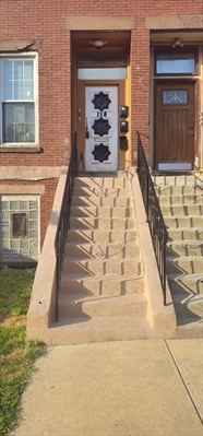 118 Winthrop St, Apt 2