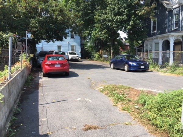 roxbury - #73337141