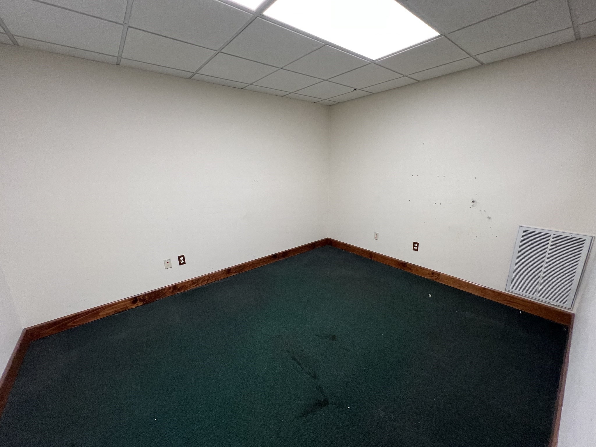 310 South St, Plainville, MA 02762 - Image 8